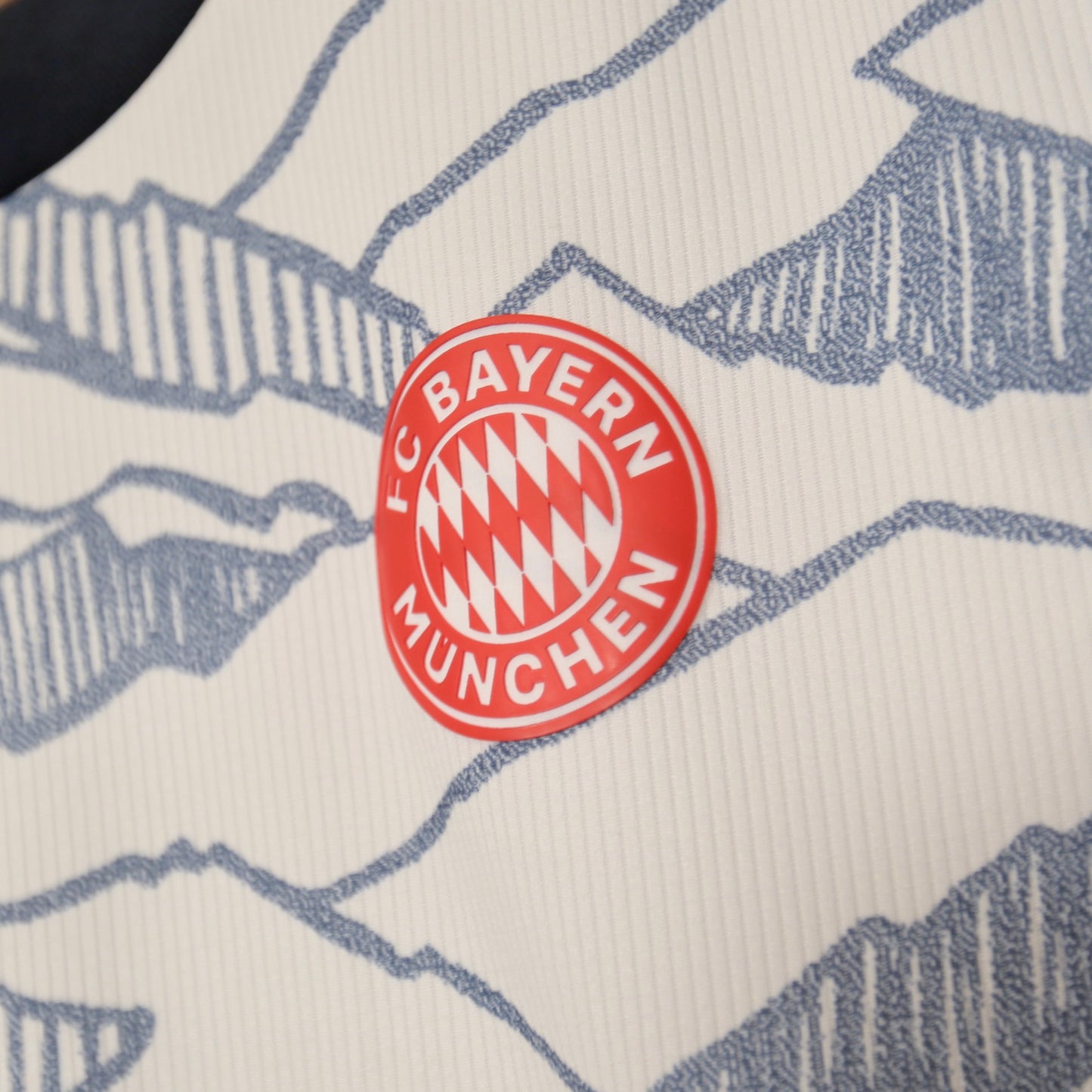Bayern Munich 21/22 Third - Size L - Authentic Adidas