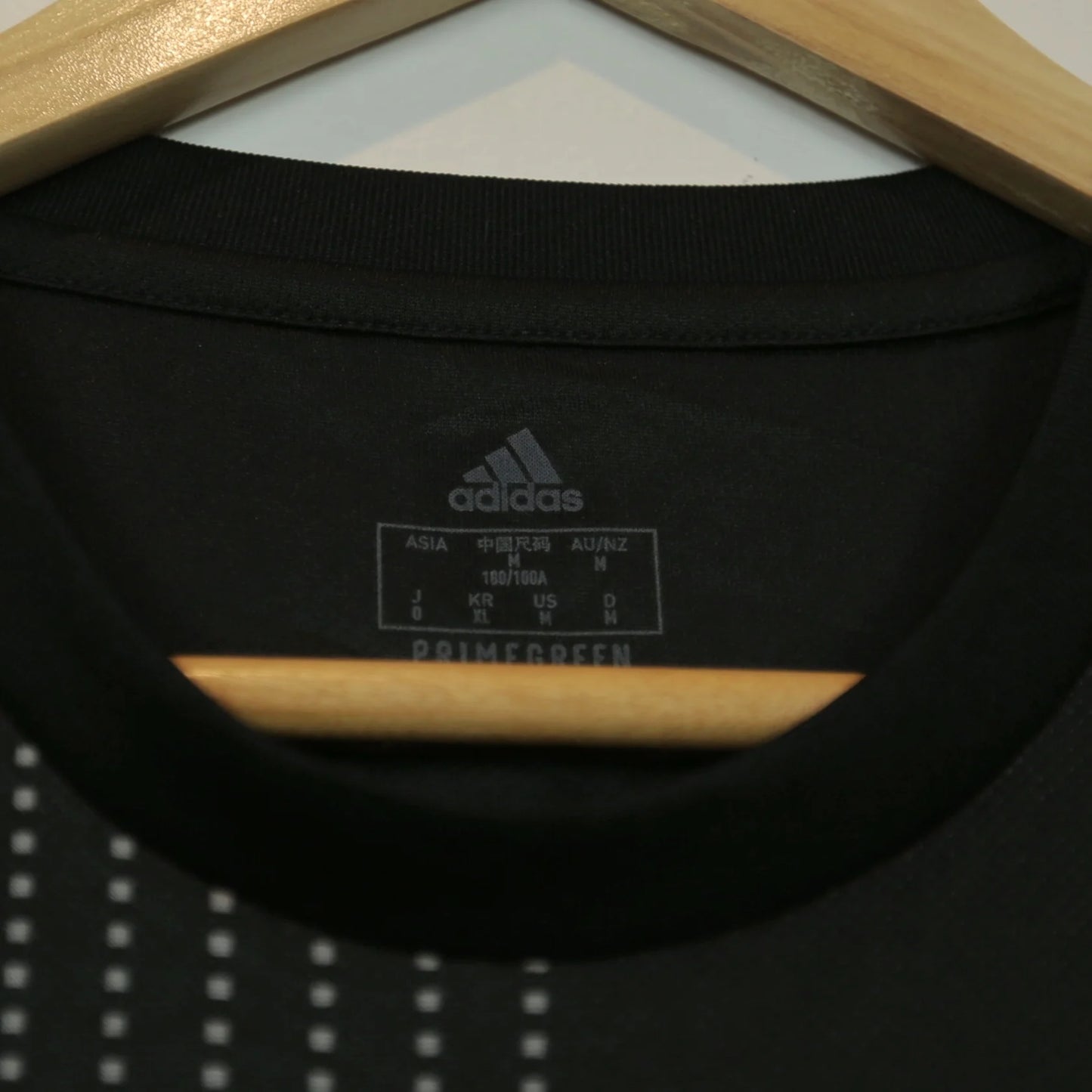 Bayern Munich 21/22 Away - Size M - Authentic Adidas