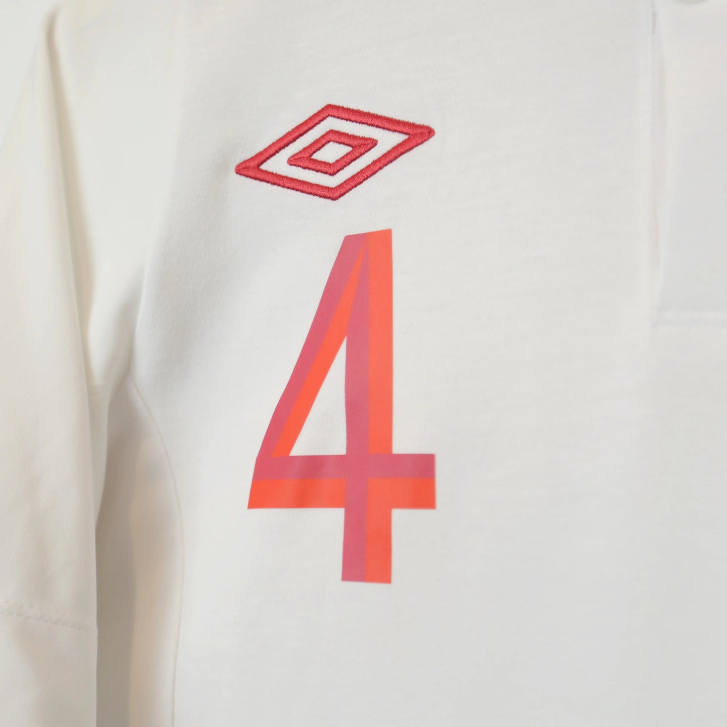 England 2010 Home - Gerrard - Size M - Authentic Umbro