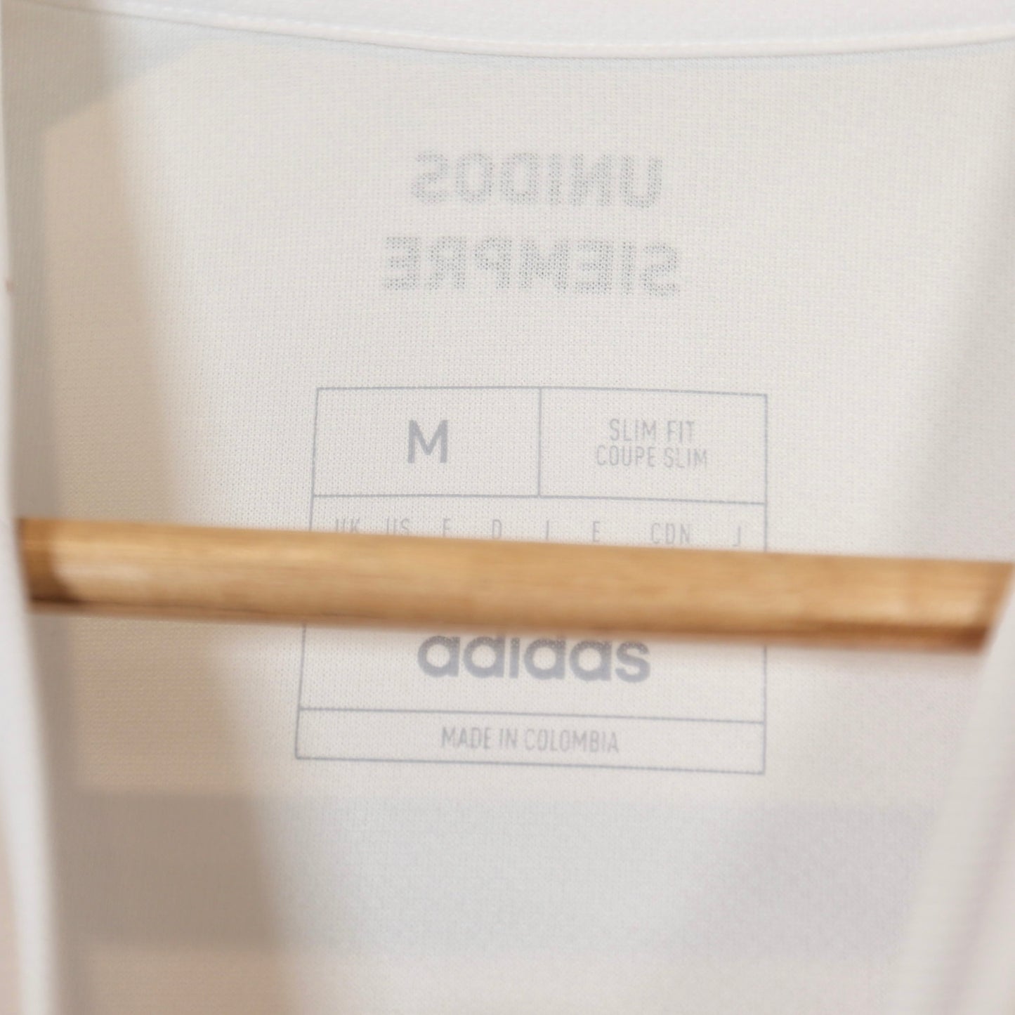 Peru 2024 Home - BNWT - Size M - Authentic Adidas