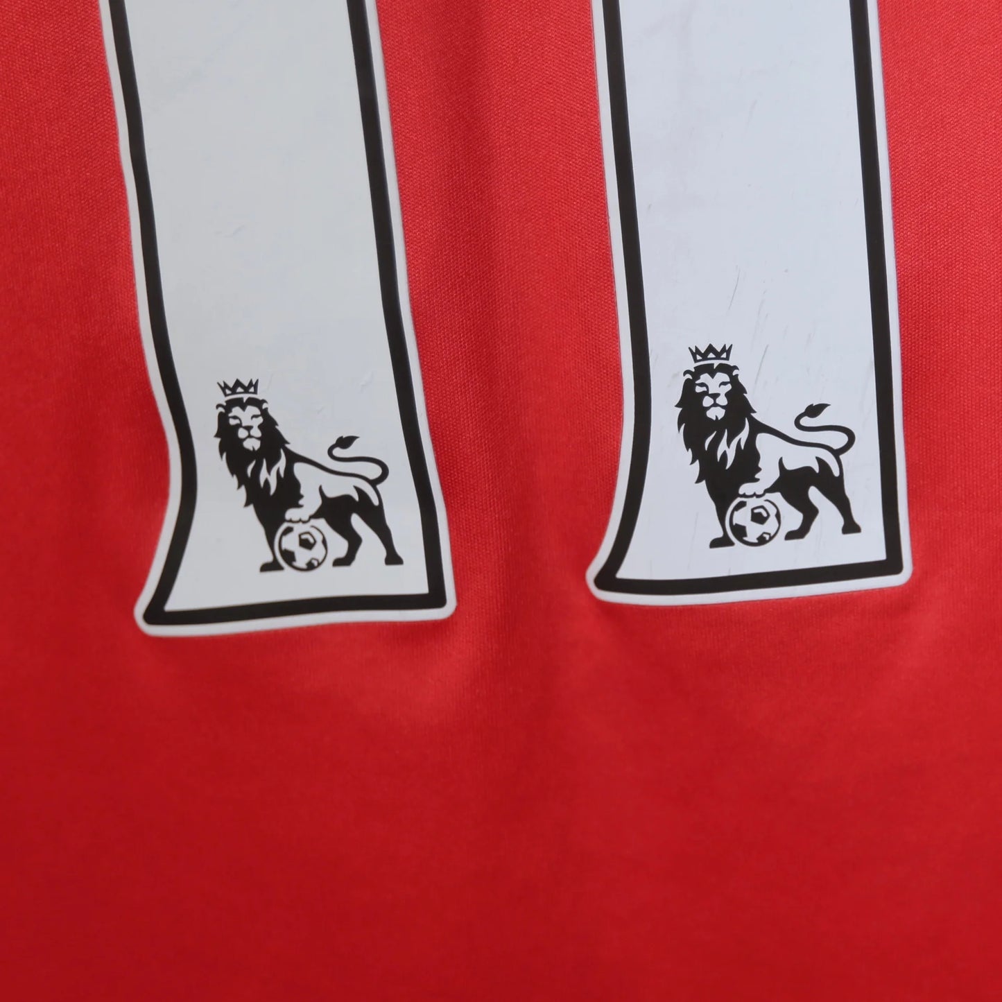 Arsenal 16/17 Home - Ozil - Size M - Authentic Puma