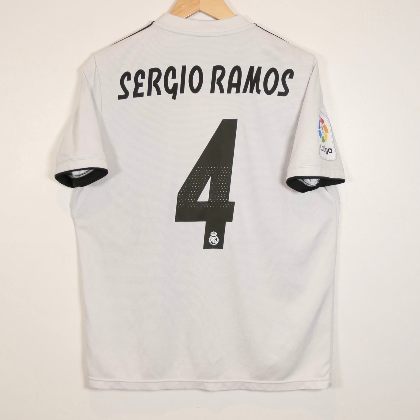 Real Madrid 18/19 Home - Sergio Ramos - Size M - Authentic Adidas