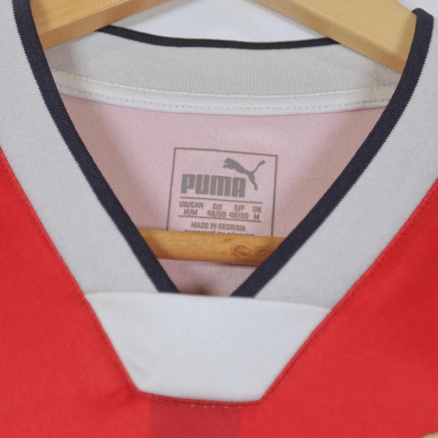 Arsenal 16/17 Home - Ozil - Size M - Authentic Puma