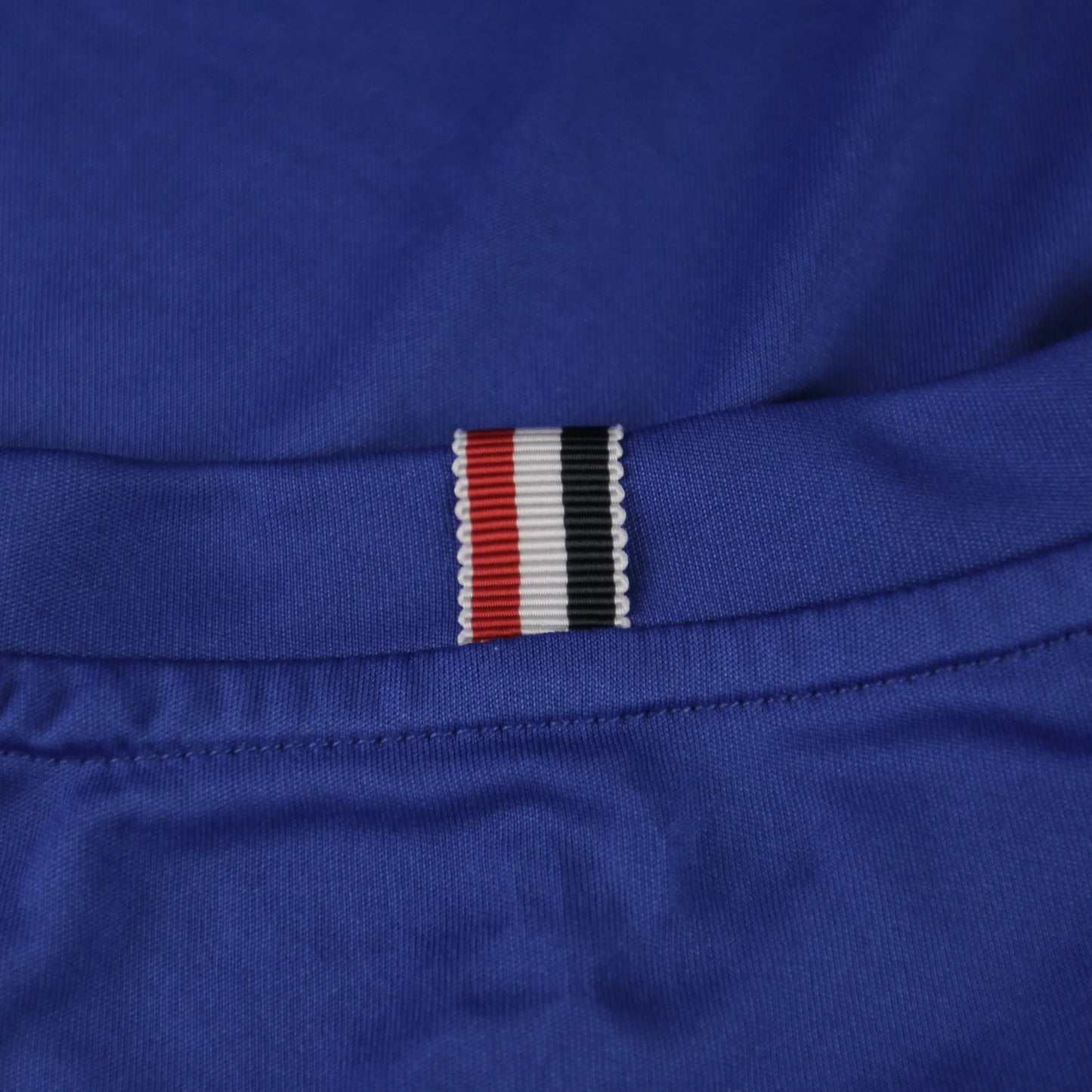 Willem II 18/19 Training - Size Men L - Authentic Robey