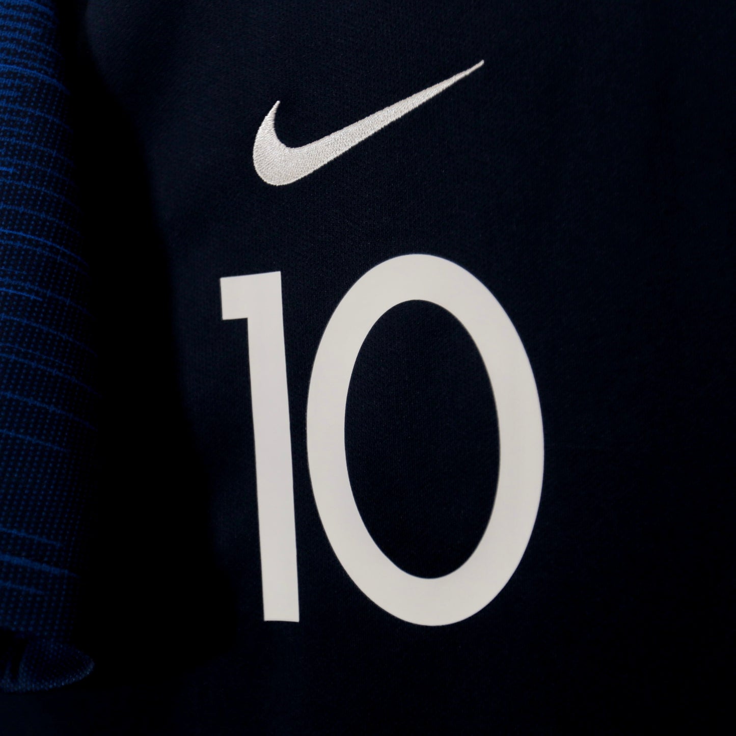 France 2018 Home - Kylian Mbappe - Size XL - Authentic Nike