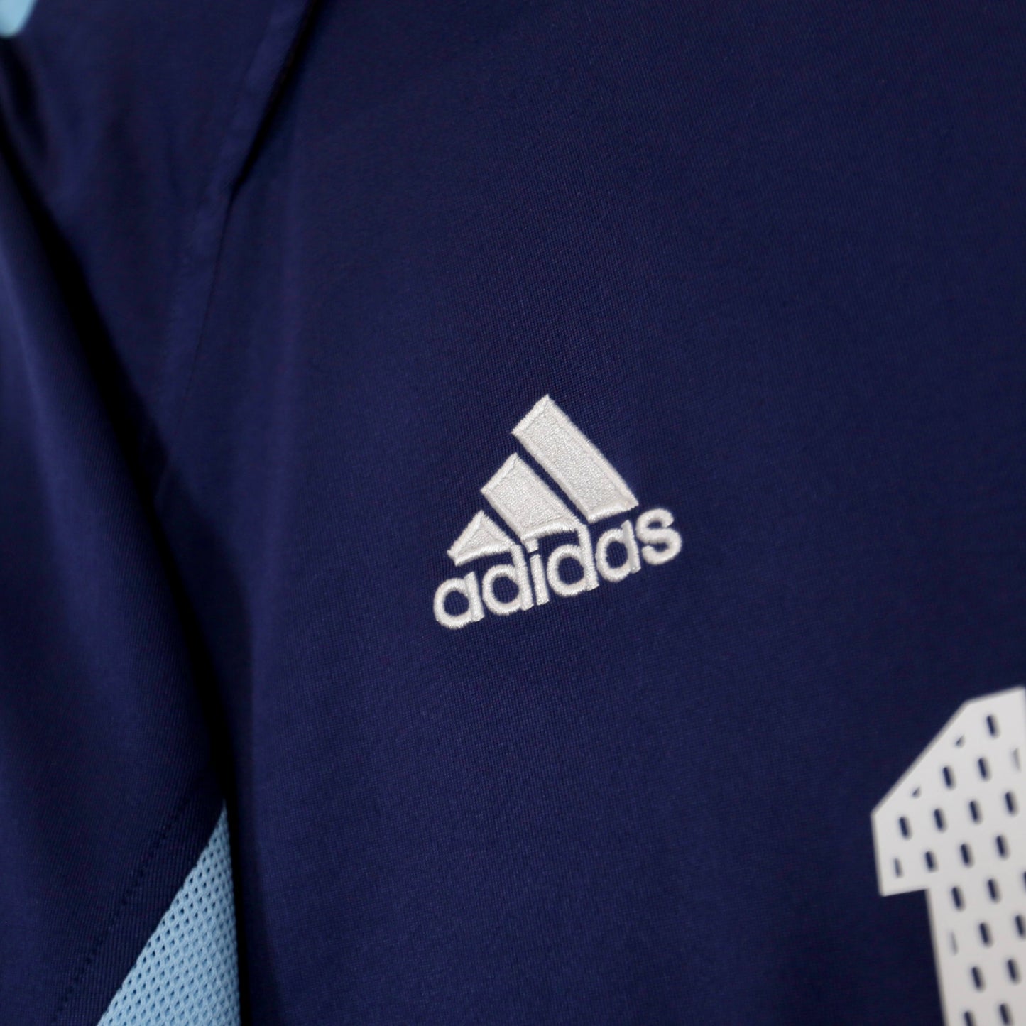 Argentina 2004 Away - Lionel Messi - Size L - Authentic Adidas