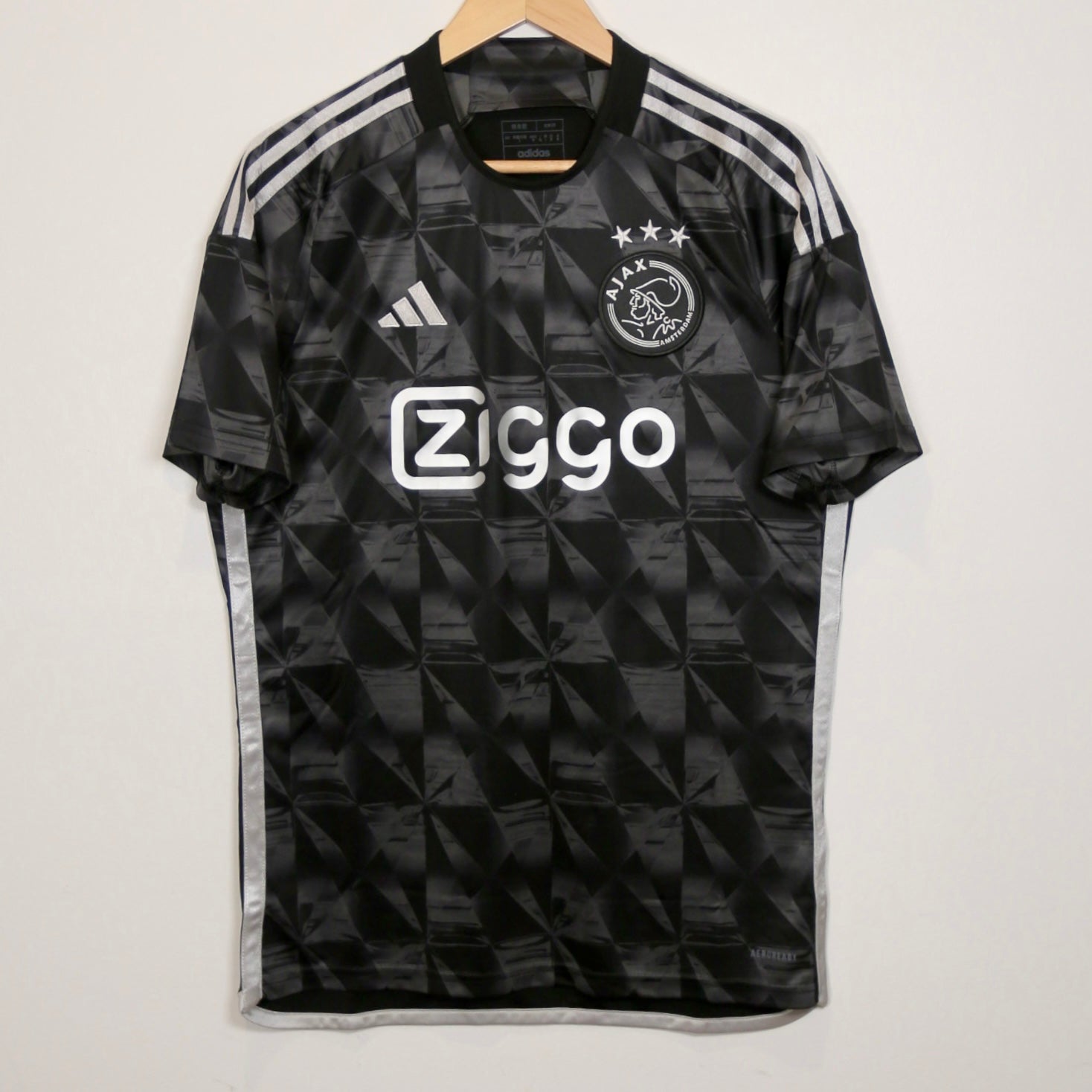 Ajax 23/24 Third – Adidas - Size M – Classic Diez