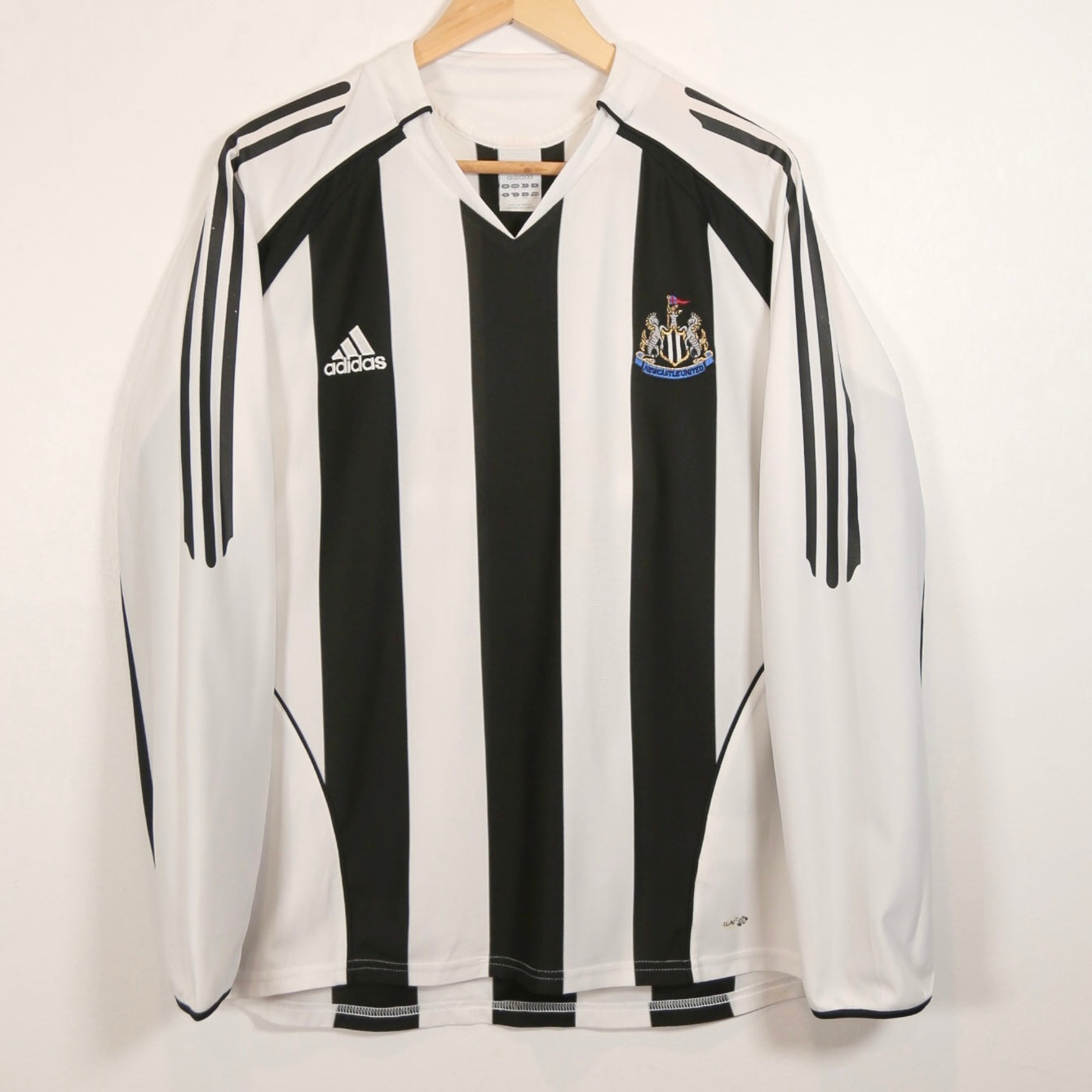 Newcastle 05/06 Home - Alan Shearer - Long Sleeve - Size L - Authentic Adidas