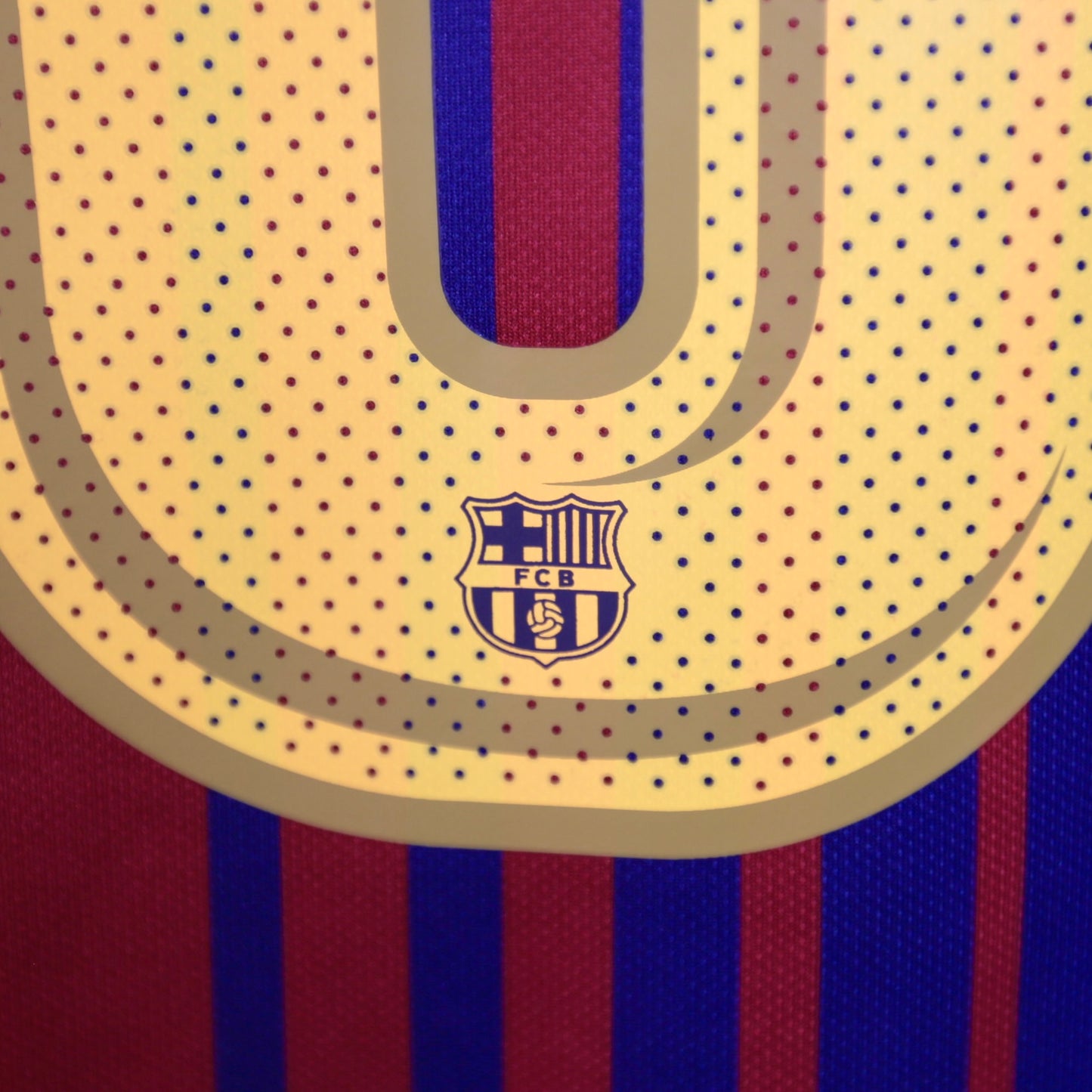 Barcelona 17/18 Home - Lionel Messi - Long Sleeve - Size M - Authentic Nike