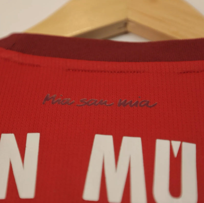 Bayern Munich 15/16 Home - Xabi Alonso - Size L - Authentic Adidas