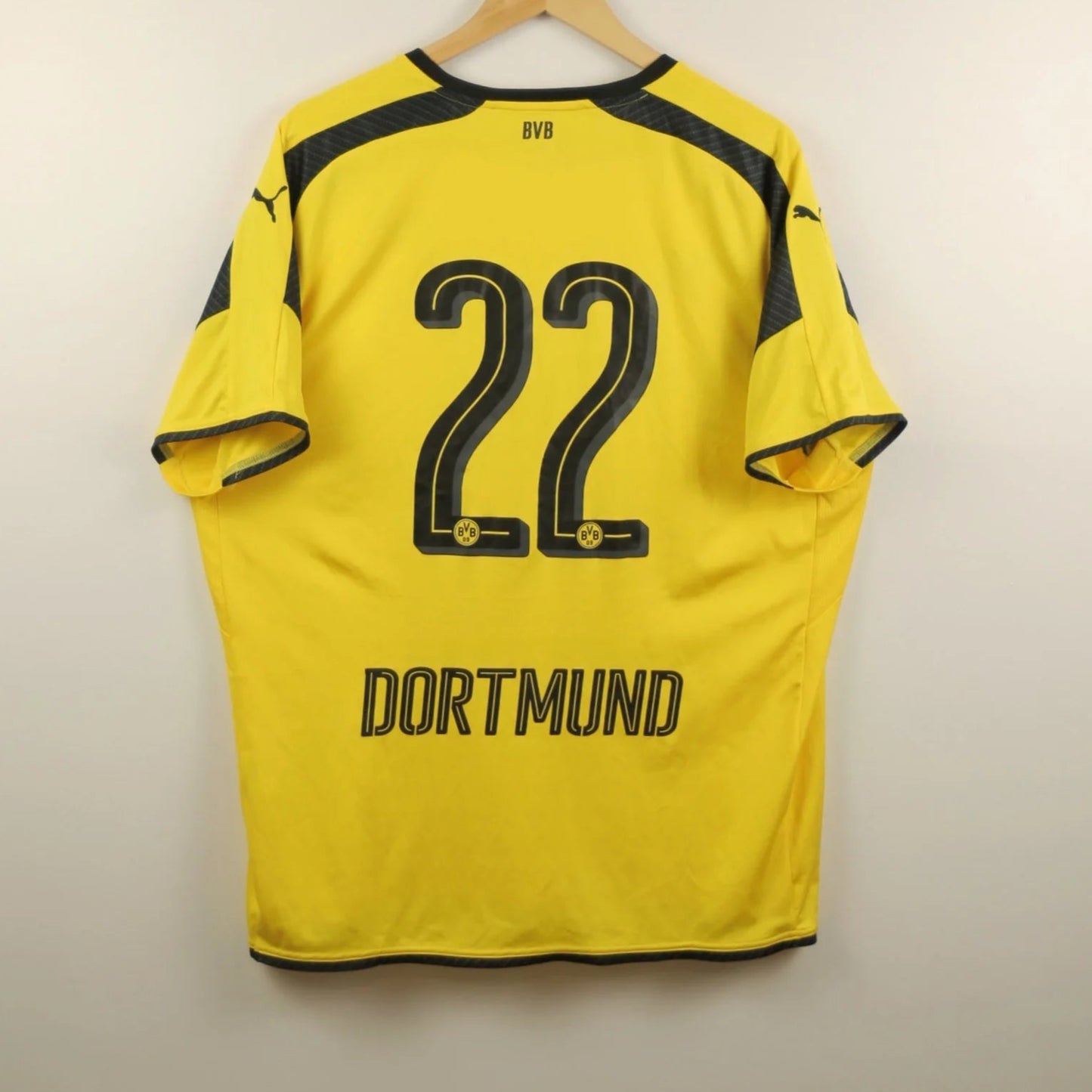 Borussia Dortmund 16/17 UCL Home - Pulisic - Size XL - Authentic Puma