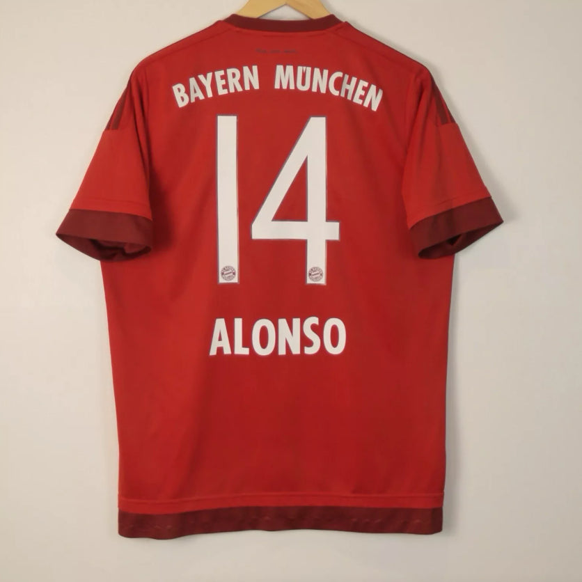 Bayern Munich 15/16 Home - Xabi Alonso - Size L - Authentic Adidas