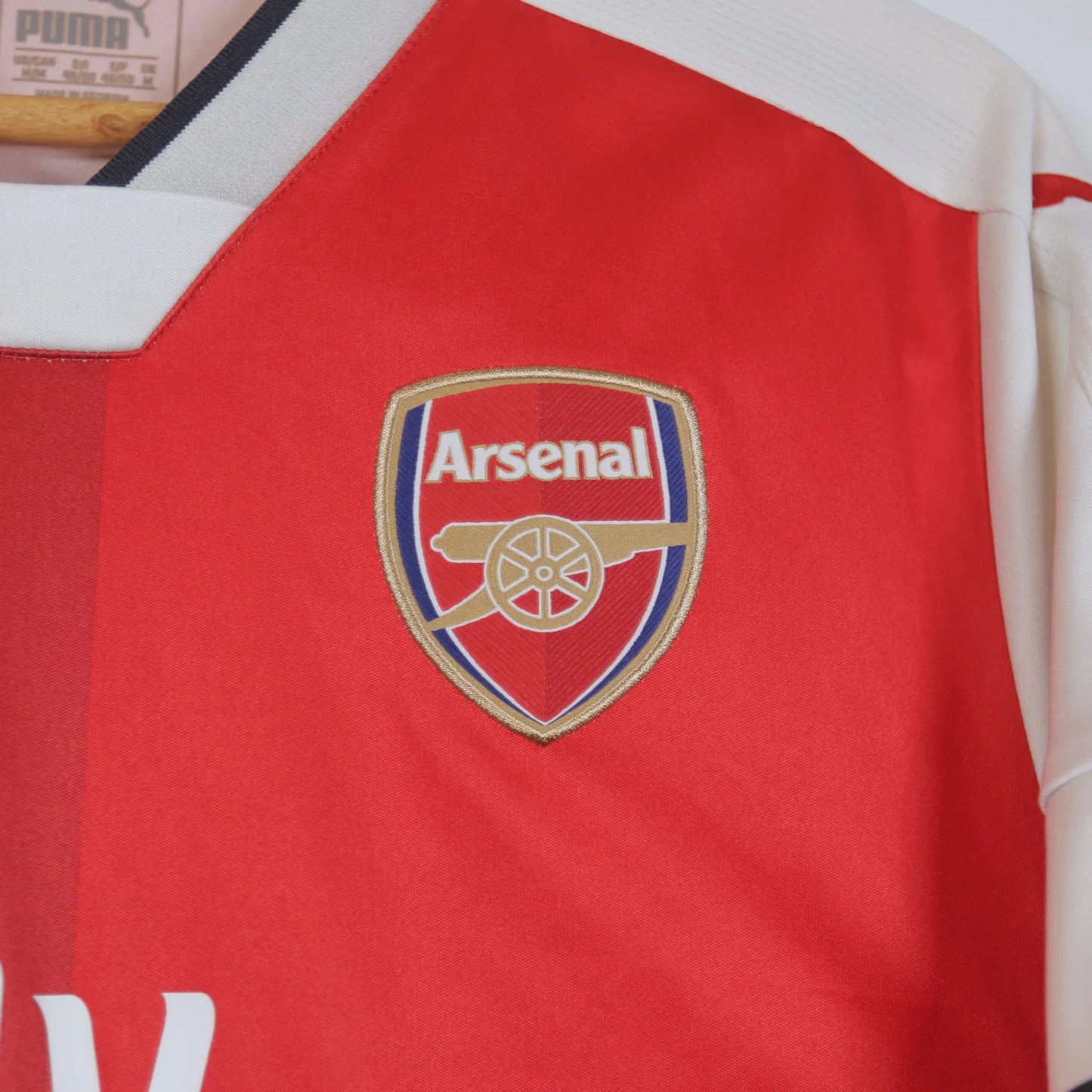 Arsenal 16/17 Home - Ozil - Size M - Authentic Puma