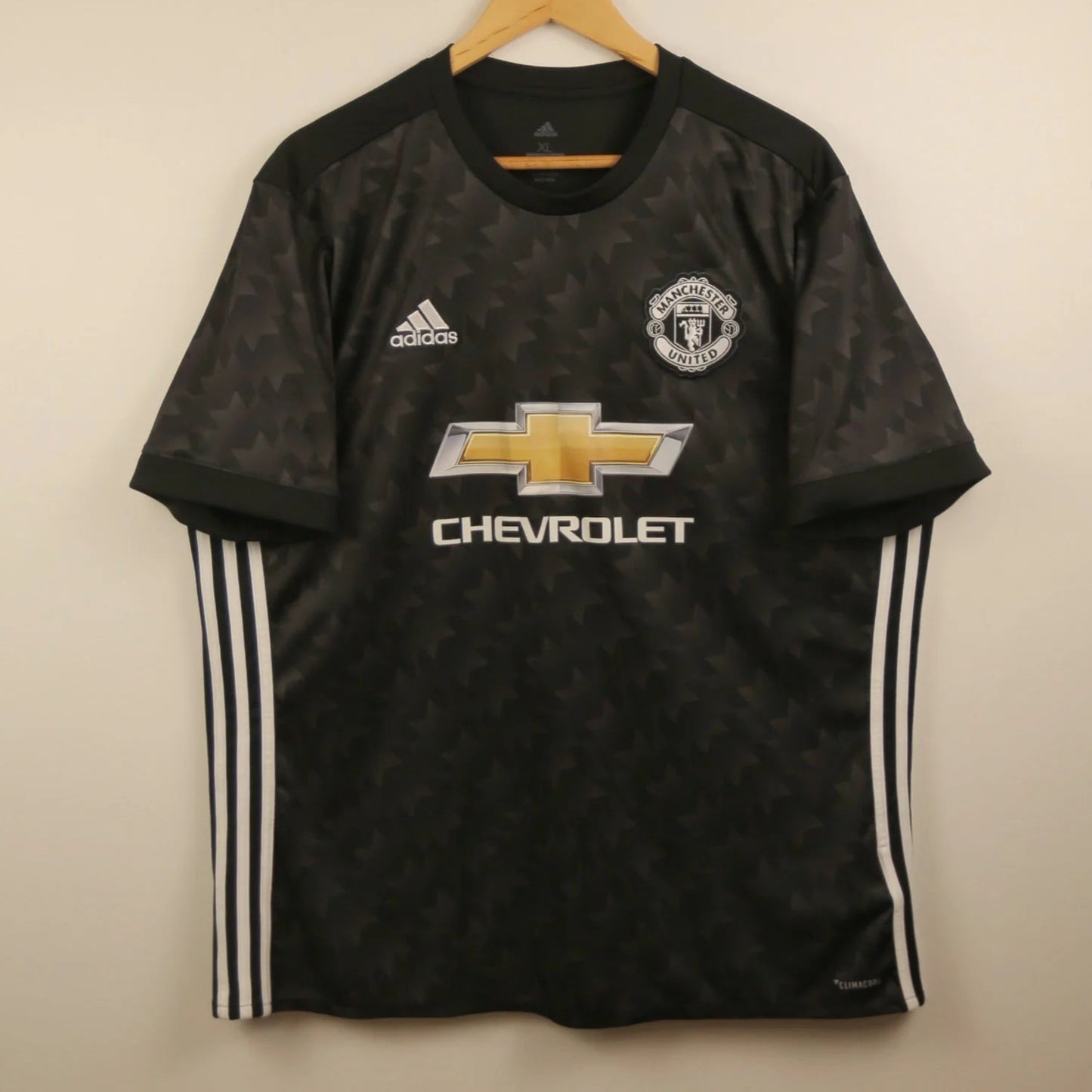 Manchester United 17/18 Away - Antonio Valencia - Size Men XL - Authentic Adidas