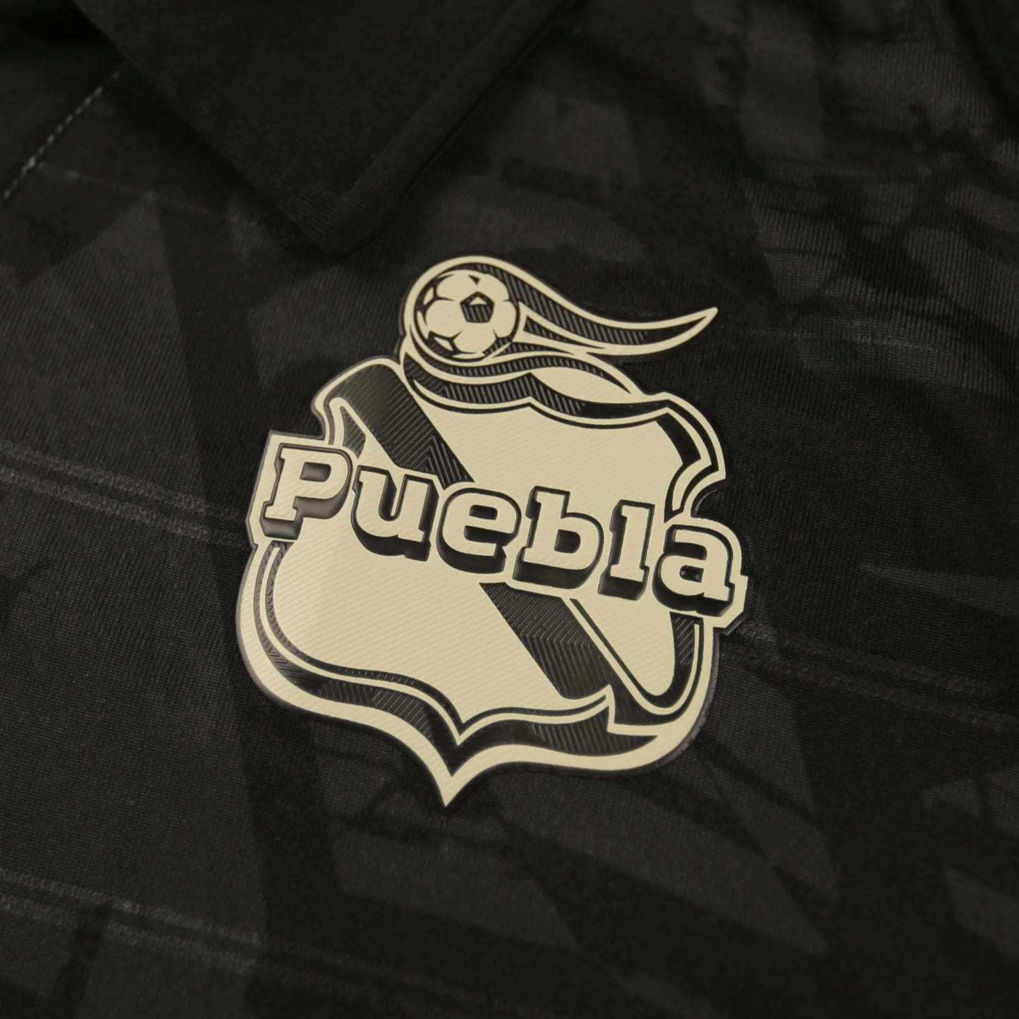 Club Puebla 20/21 Third - Size XL - Authentic Umbro