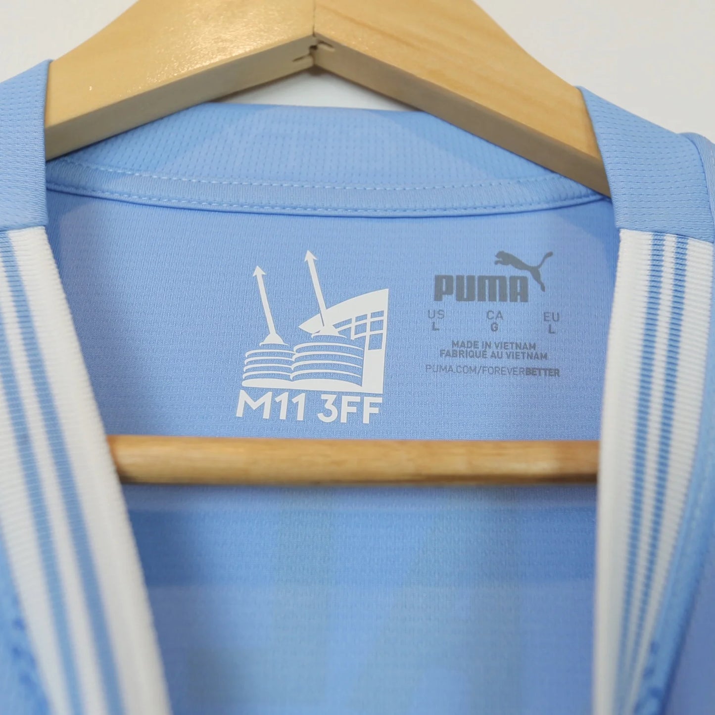Manchester City 23/24 Home - Haaland - BNWT - Size L - Authentic Puma