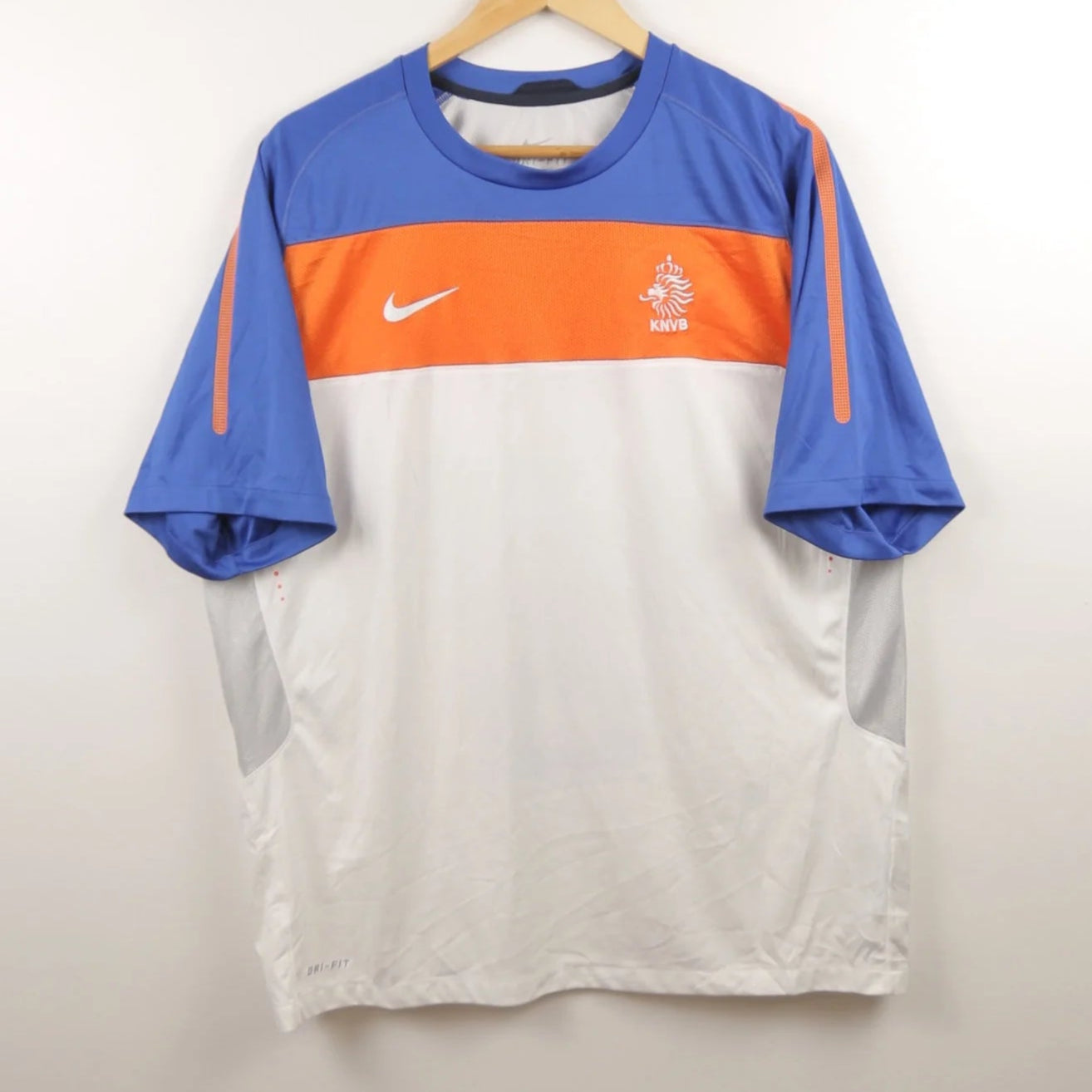 Netherlands 2010 Training - Size Men XL - Authentic Nike
