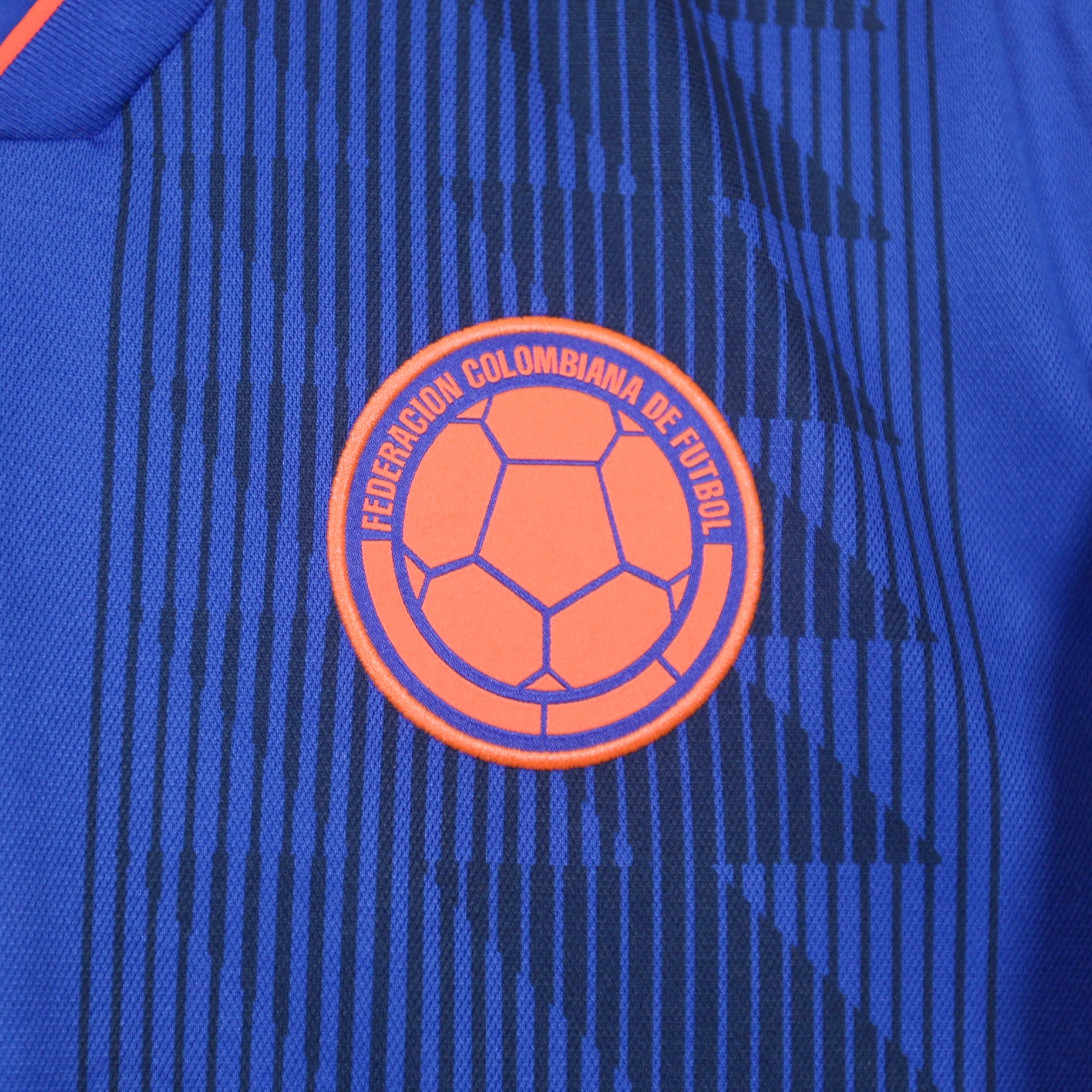 Colombia 2018 Away - Size XL