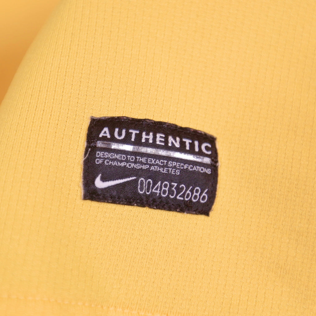 Brazil 2010 Home - Size L