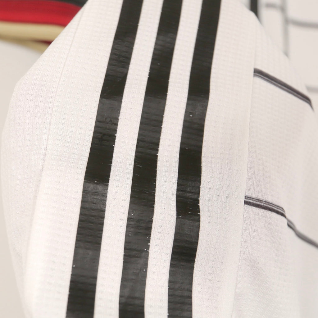 Germany 2020 Home - PV - Gnabry - Size M