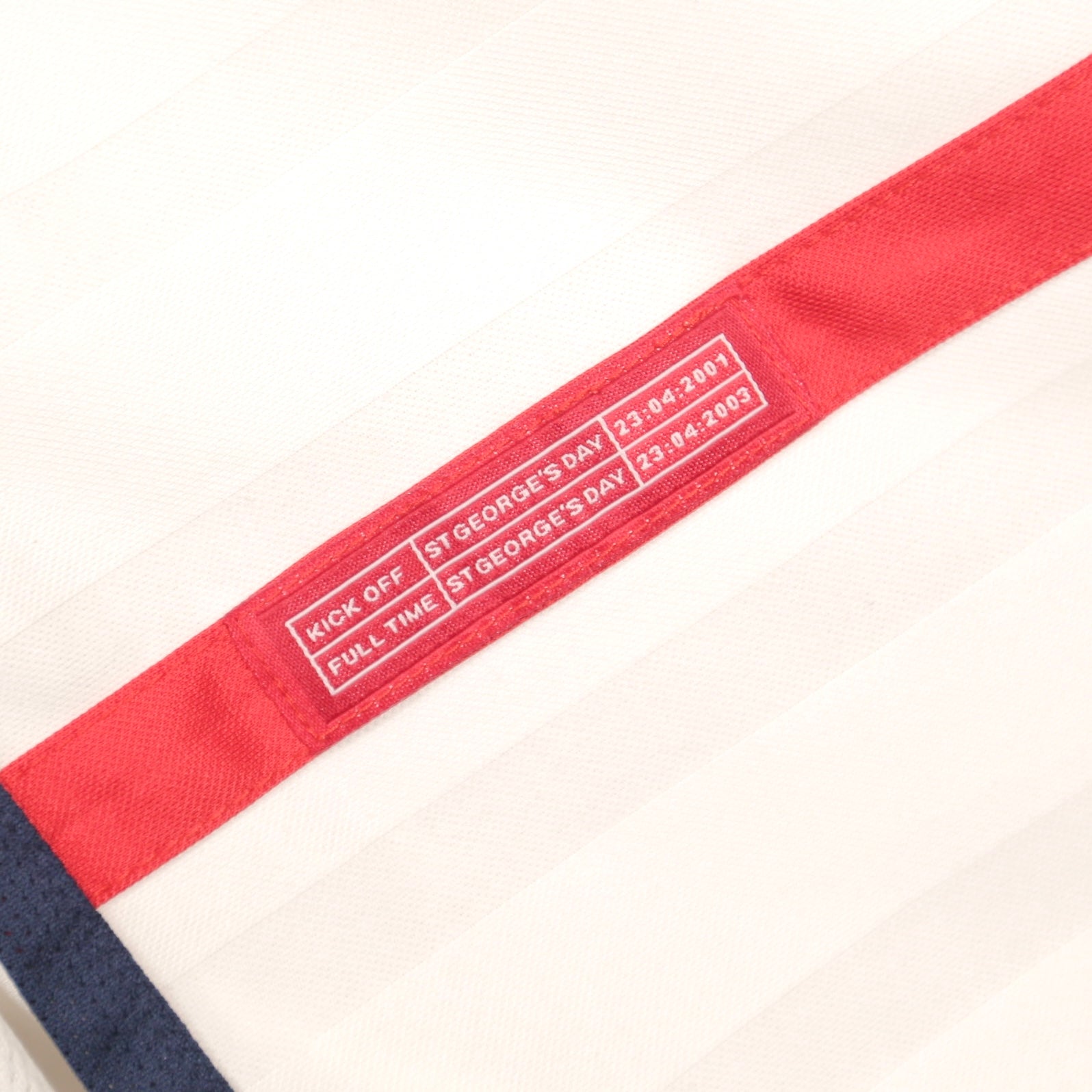 England 2002 Home - Beckham - Size M