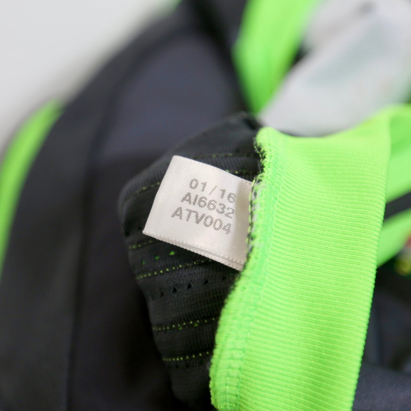 Wales 2016 Away - Gareth Bale - Size M - Original Adidas