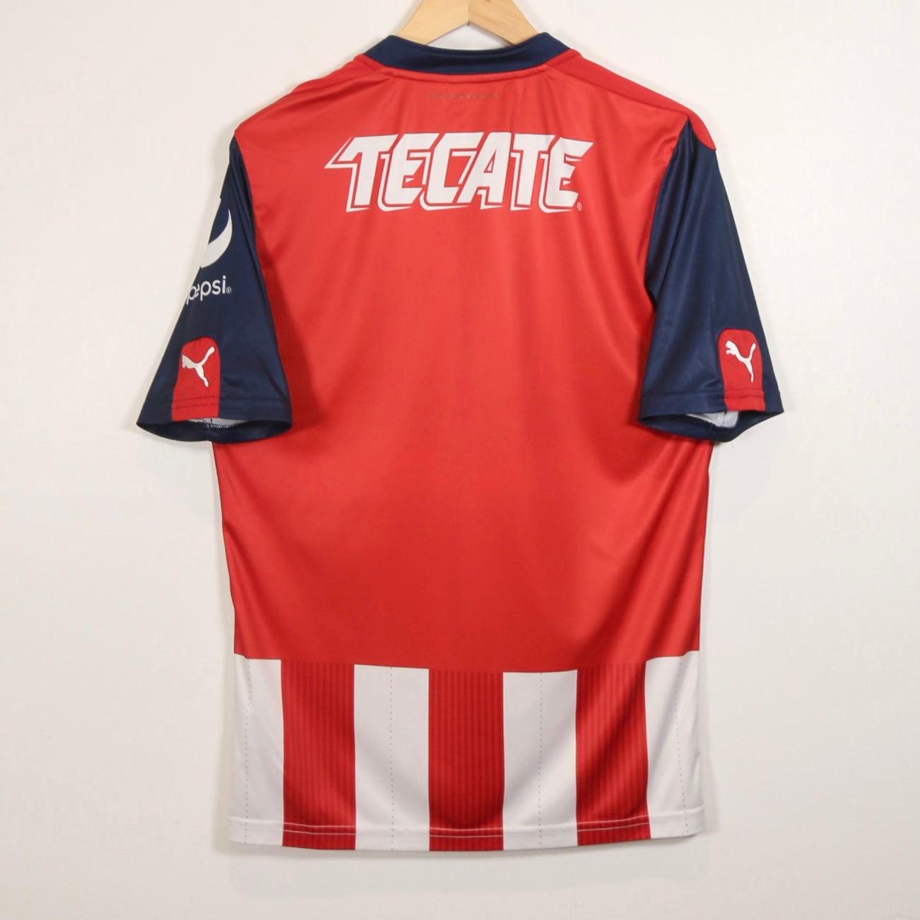 Chivas 16/17 Home - Size M - Authentic Puma