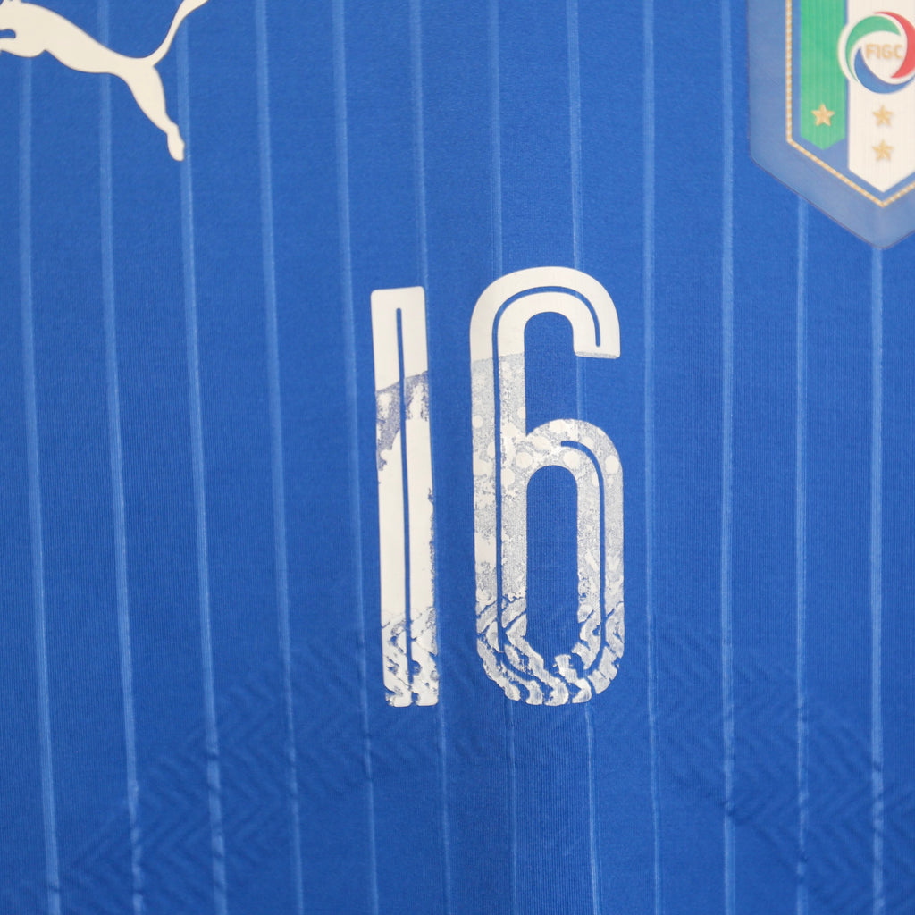Italy 2016 Home - Player Version - De Rossi - Size M (Fits like S)