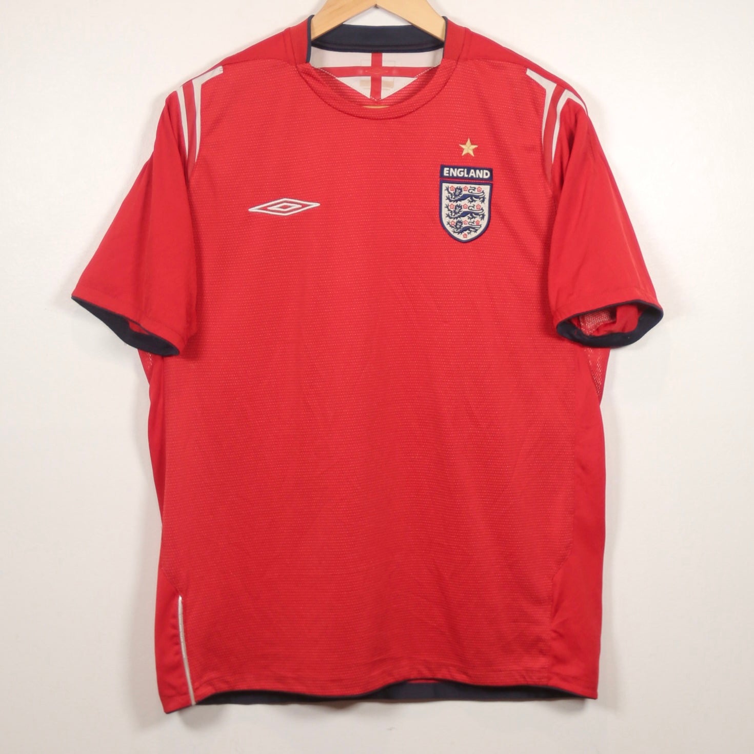 England 2004 Away - Size M