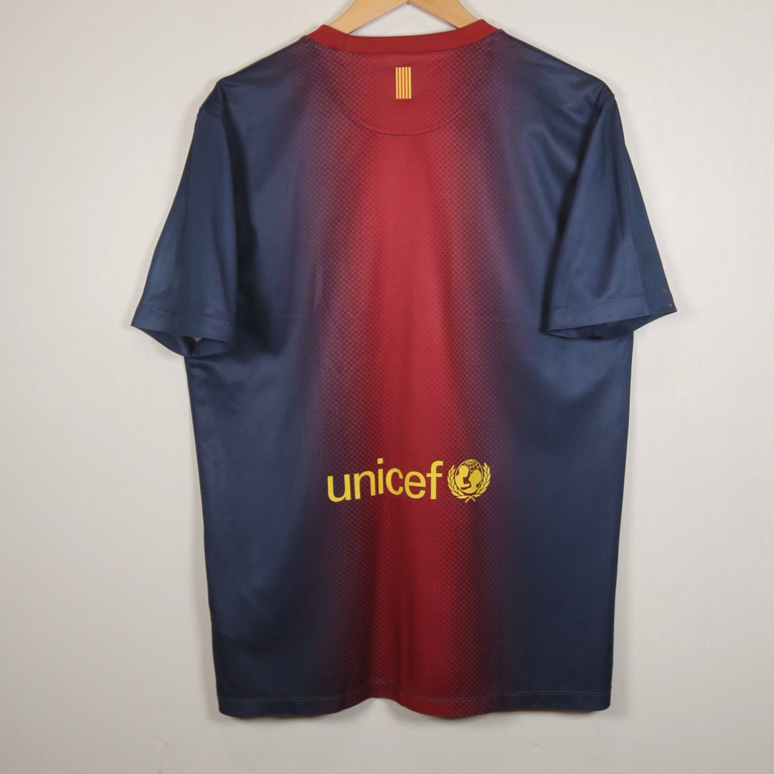 Barcelona 12/13 Home - Size M