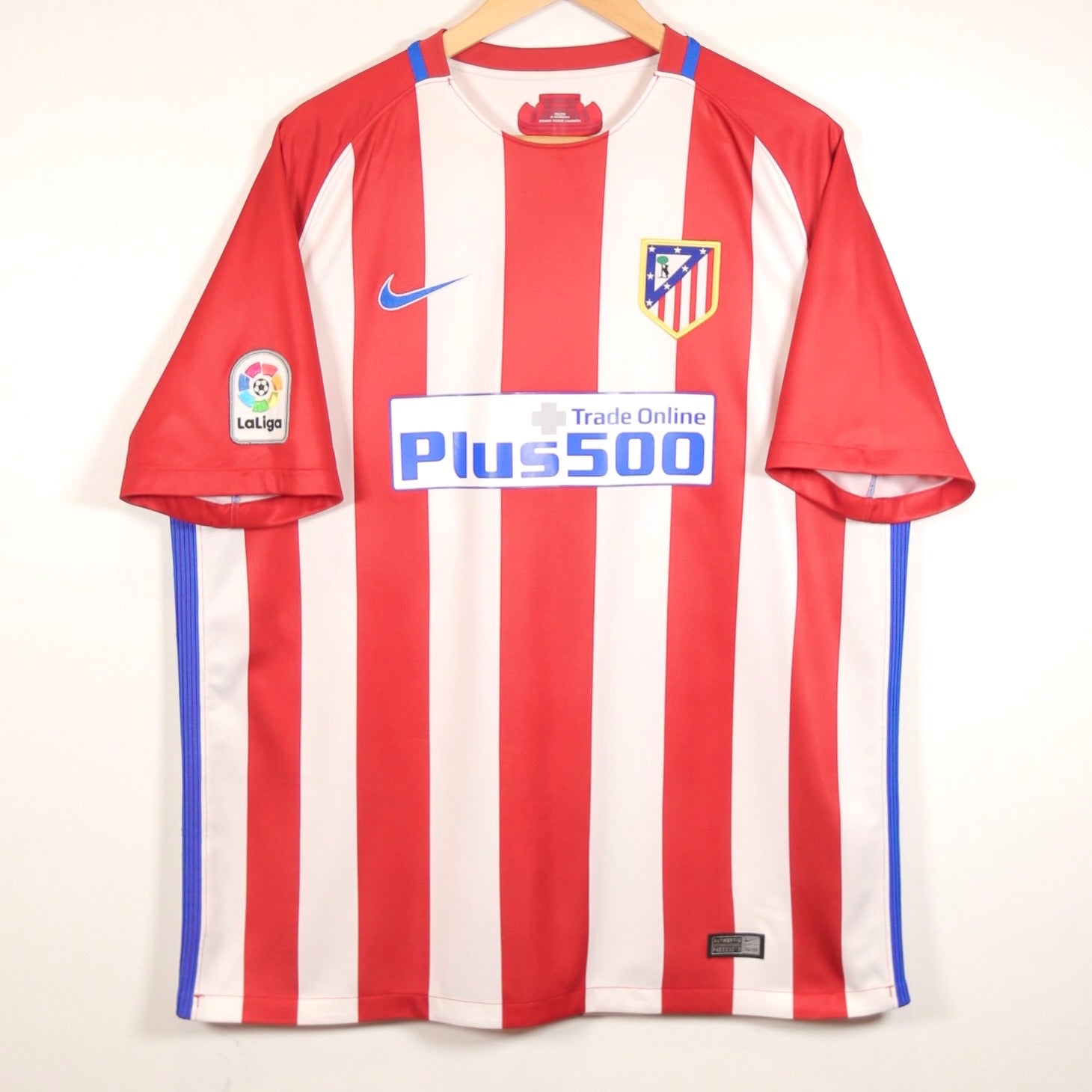 Atletico Madrid 16/17 Home - Griezmann - Size XL