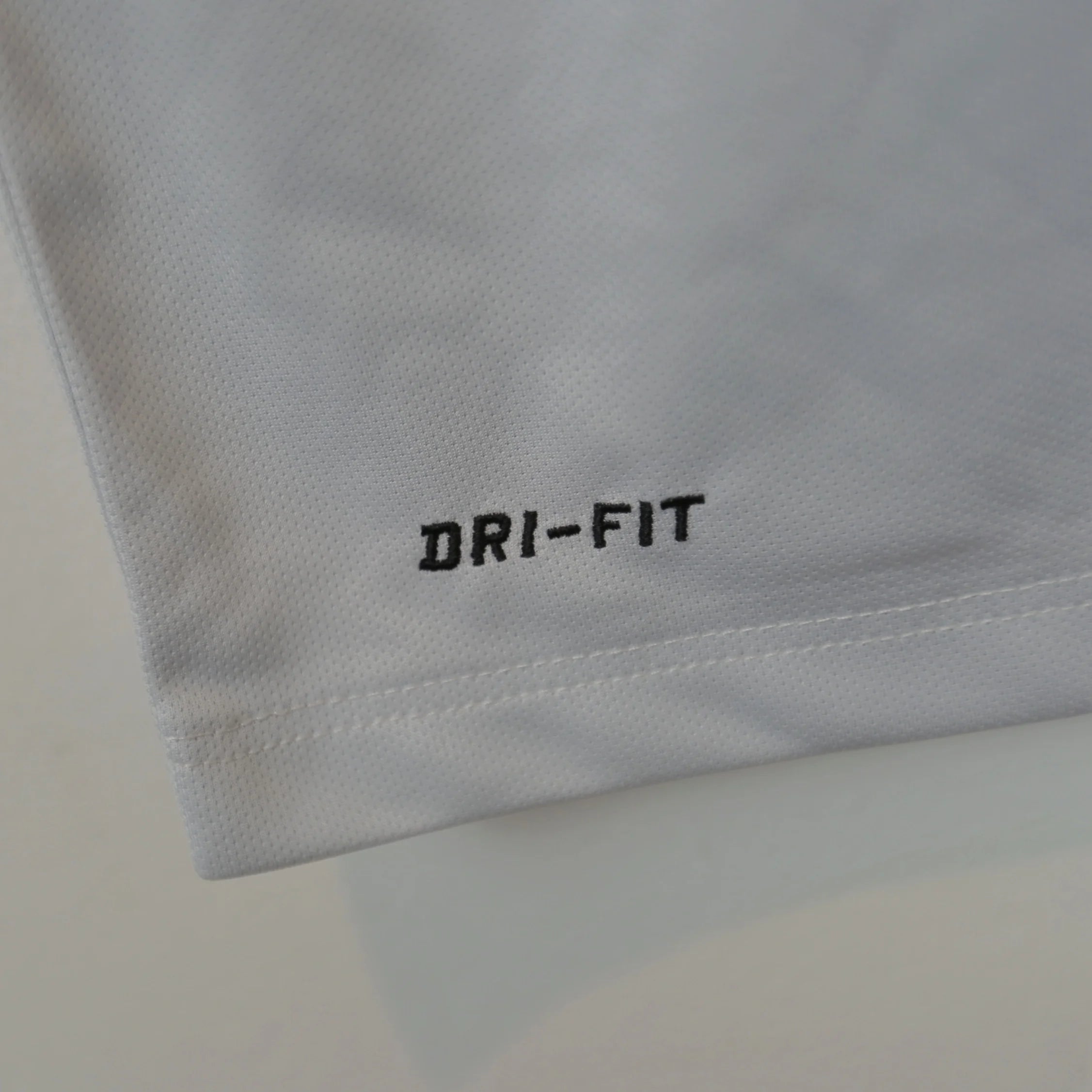 Atletico Madrid 14/15 Away - Size M - Authentic Nike