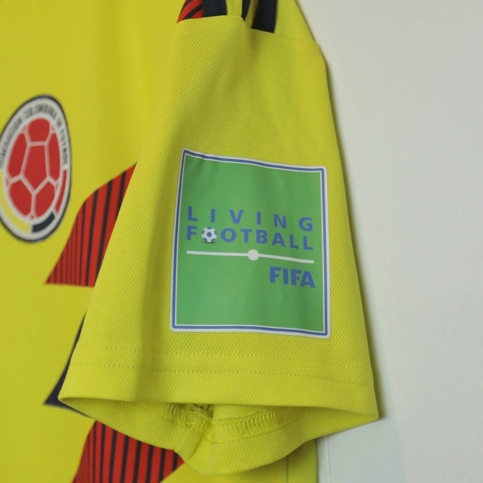 Colombia 2018 Home - James - Size M - Authentic Adidas