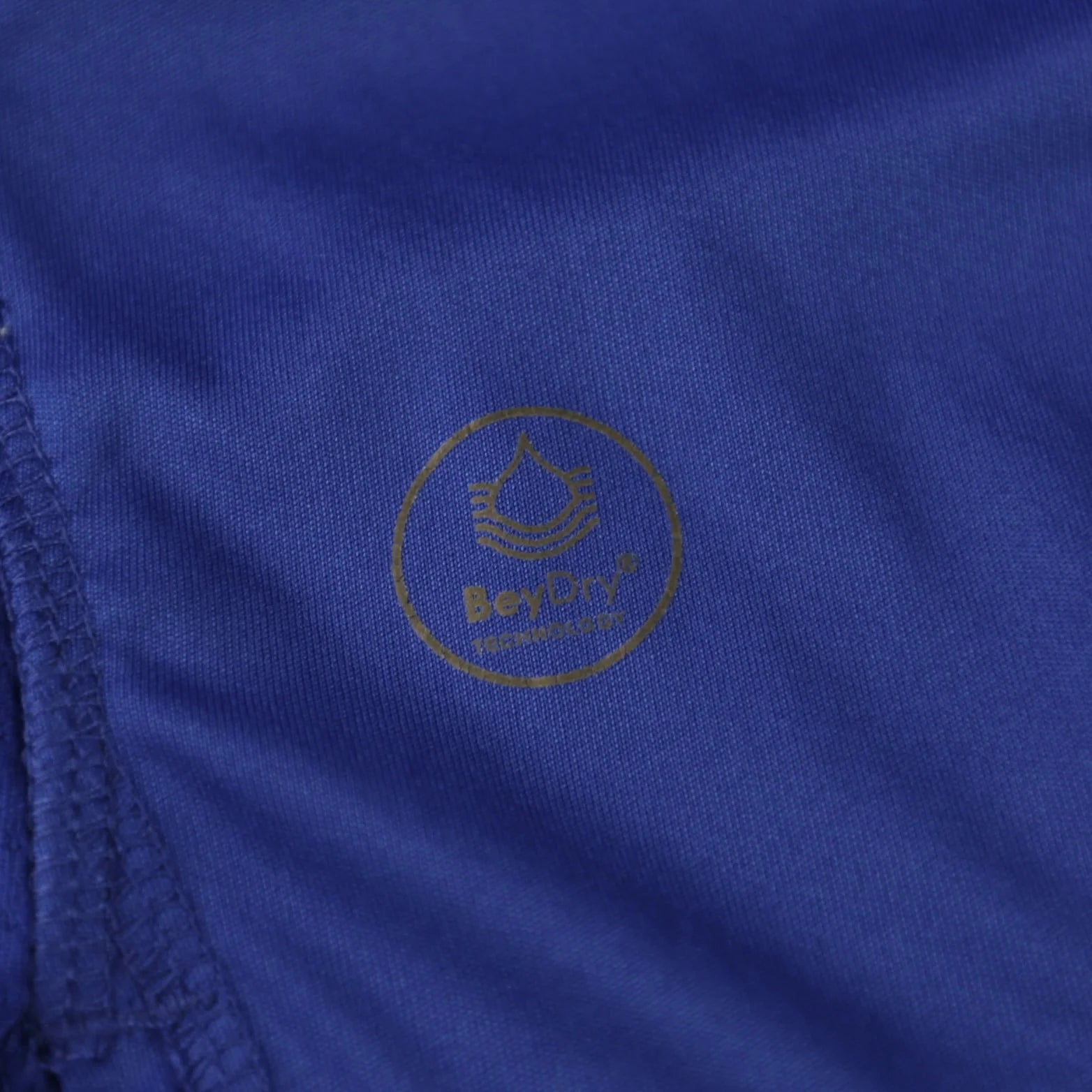 Willem II 18/19 Training - Size Men L - Authentic Robey