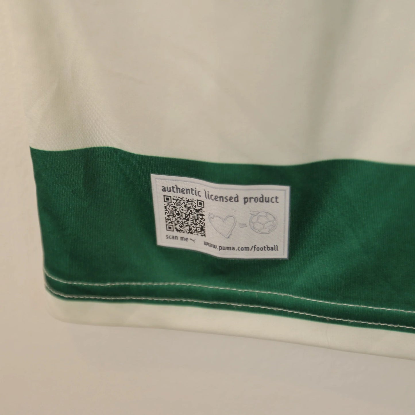 Sporting CP 12/13 Home - Size M - Authentic Puma