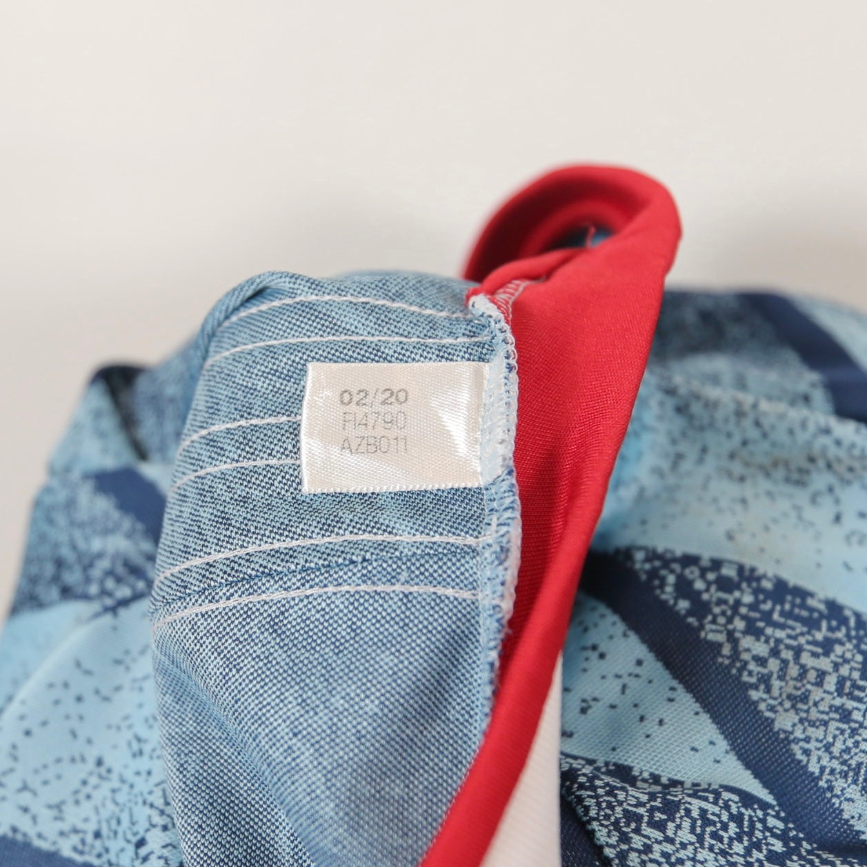 Ajax 20/21 Away - Size M