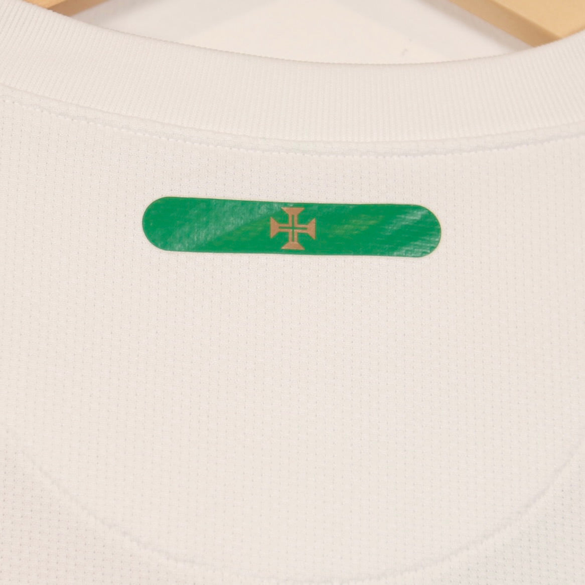 Portugal 2010 Away - Size M