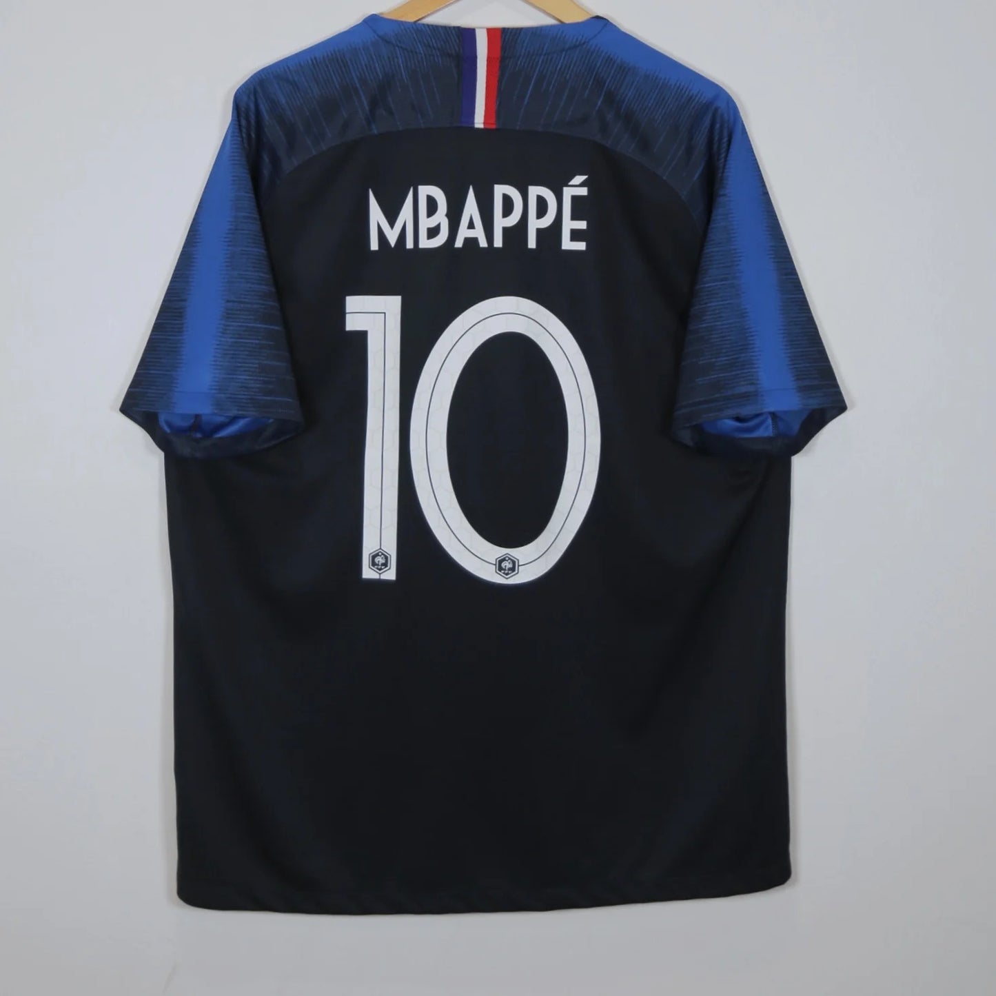 France 2018 Home - Kylian Mbappe - Size XL - Authentic Nike