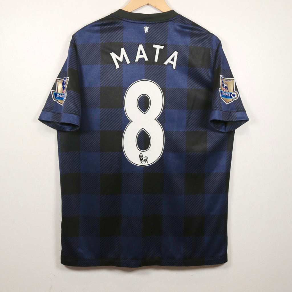 Manchester United 13/14 Away - Mata - Size L