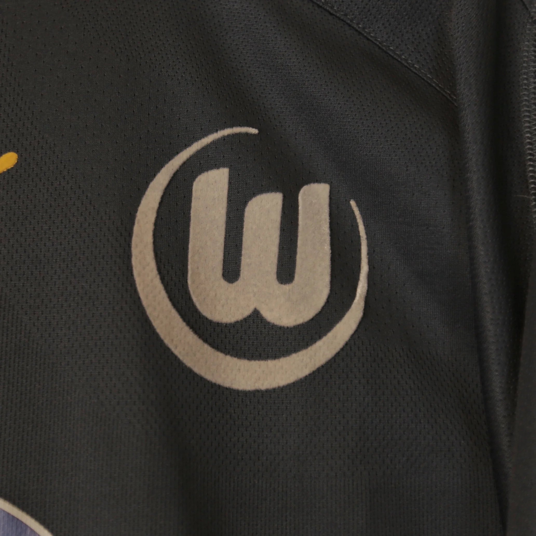 Wolfsburg 03/04 Away - Andrés D'alessandro - Size L - Authentic Puma