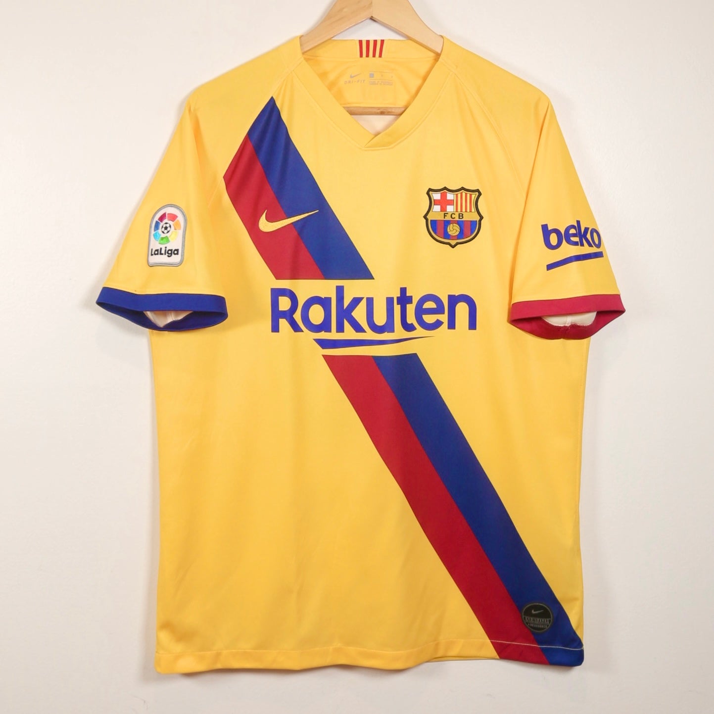 Barcelona 19/20 Away - Messi - Size L