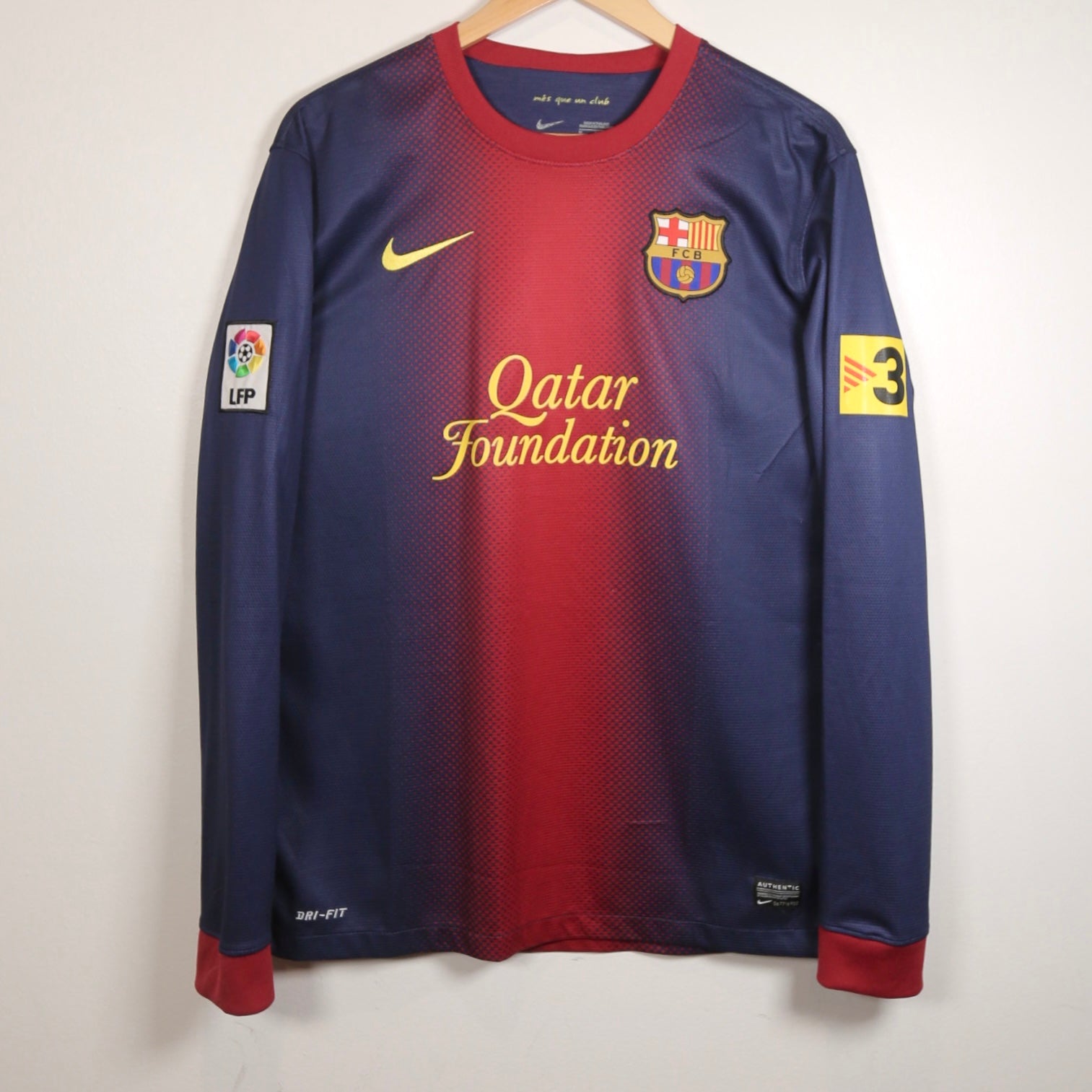 Barcelona 12/13 Home - BNWT - LS - Fabregas - Size M