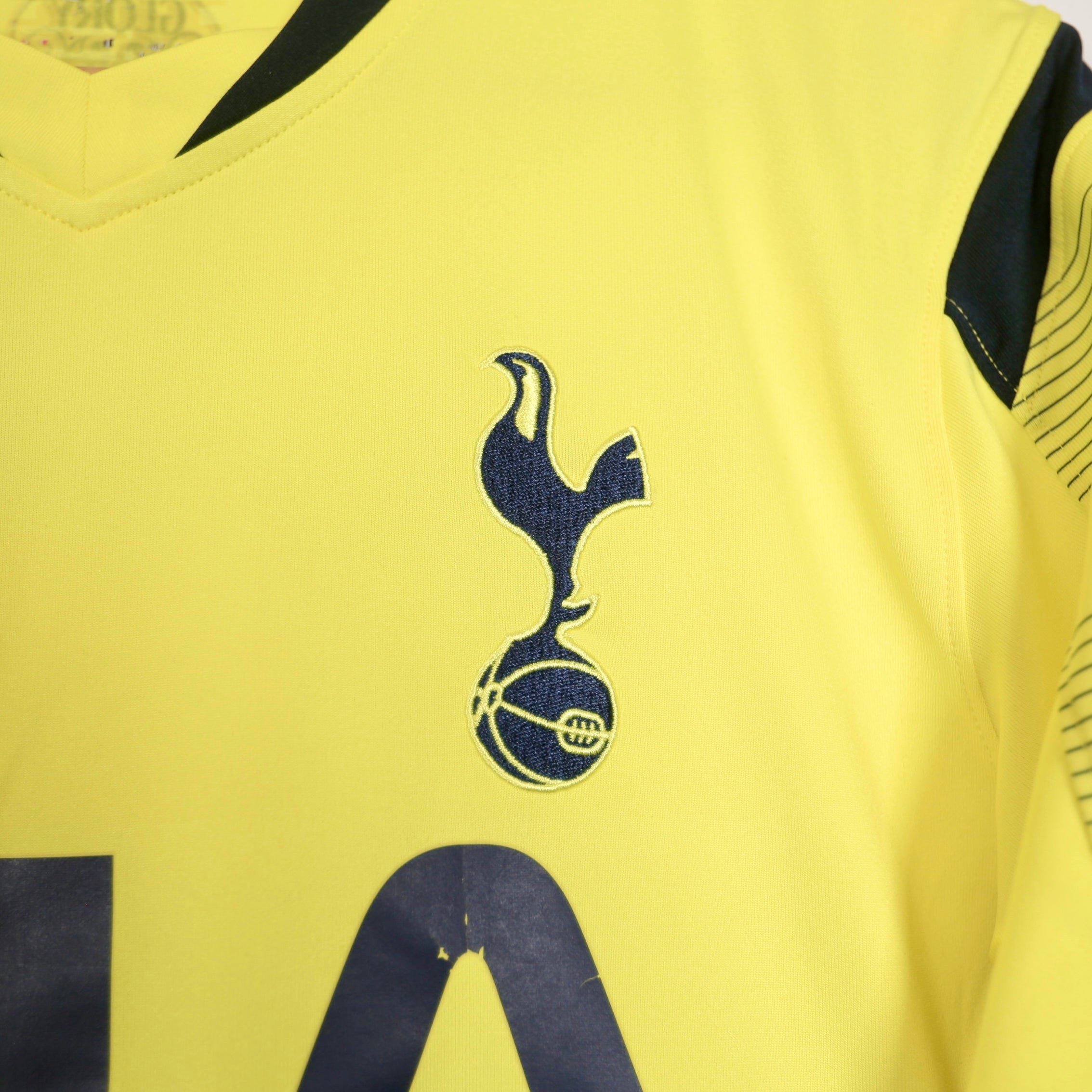 Tottenham Hotspur 14/15 Third - Harry Kane - Size M - Original Under Armour