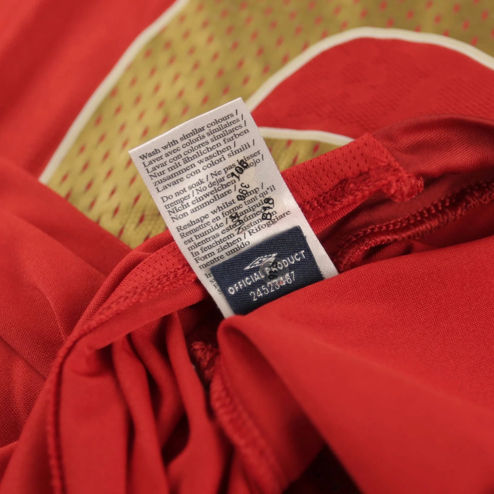 England 2006 Away - John Terry - Size Men M - Authentic Umbro