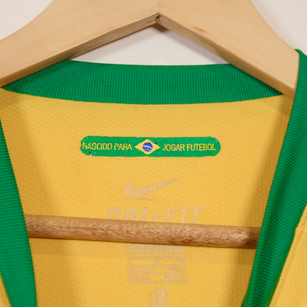Brazil 2010 Home - Size L