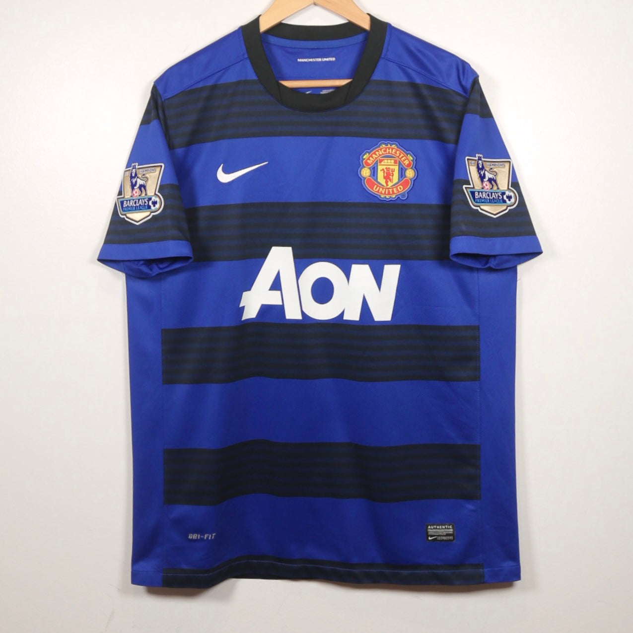 Manchester United 11/12 Away - Giggs - Size L