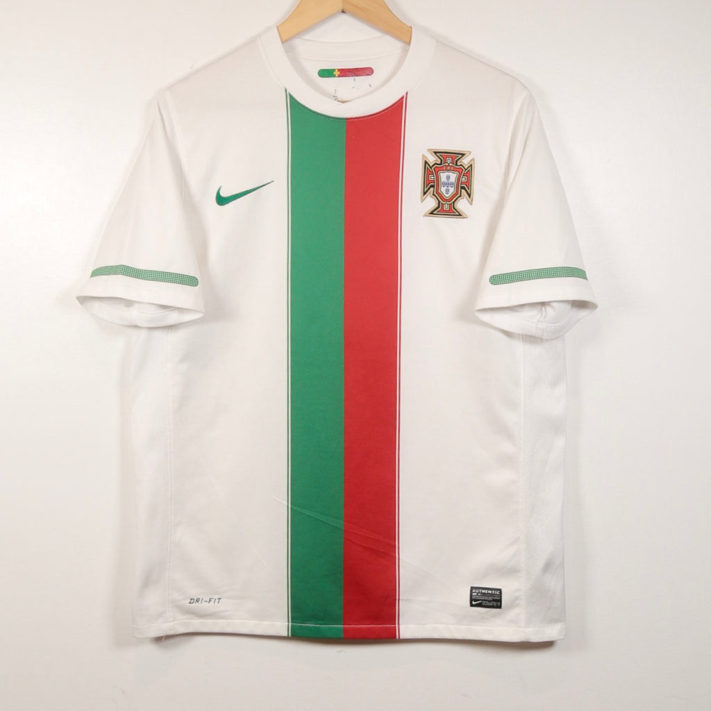 Portugal 2010 Away - Size M