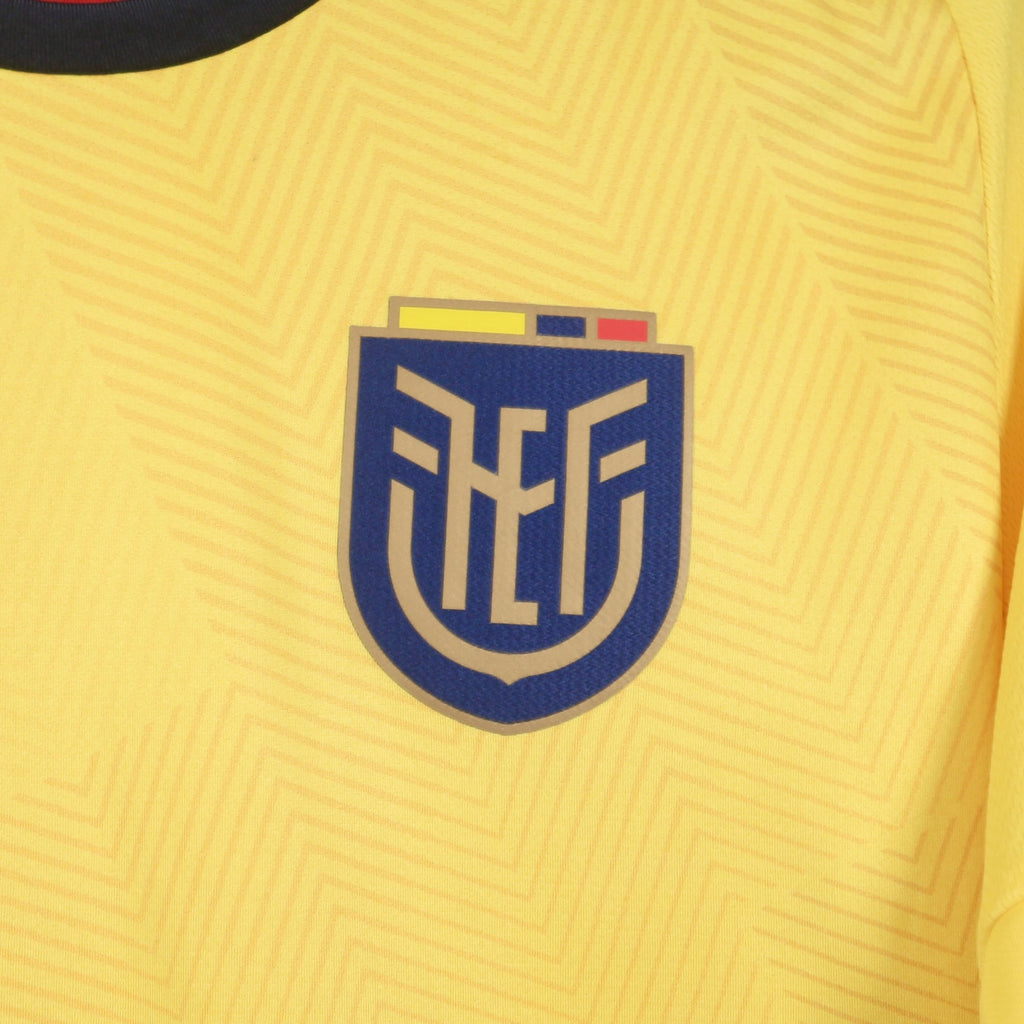 Ecuador 2022 Home - Size M