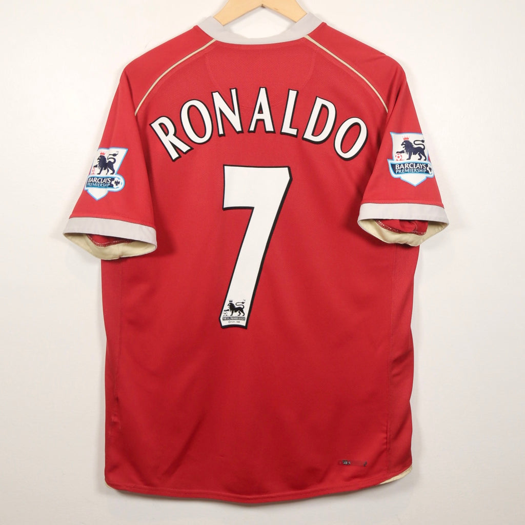 Manchester United 06/07 Home - Ronaldo - Size M