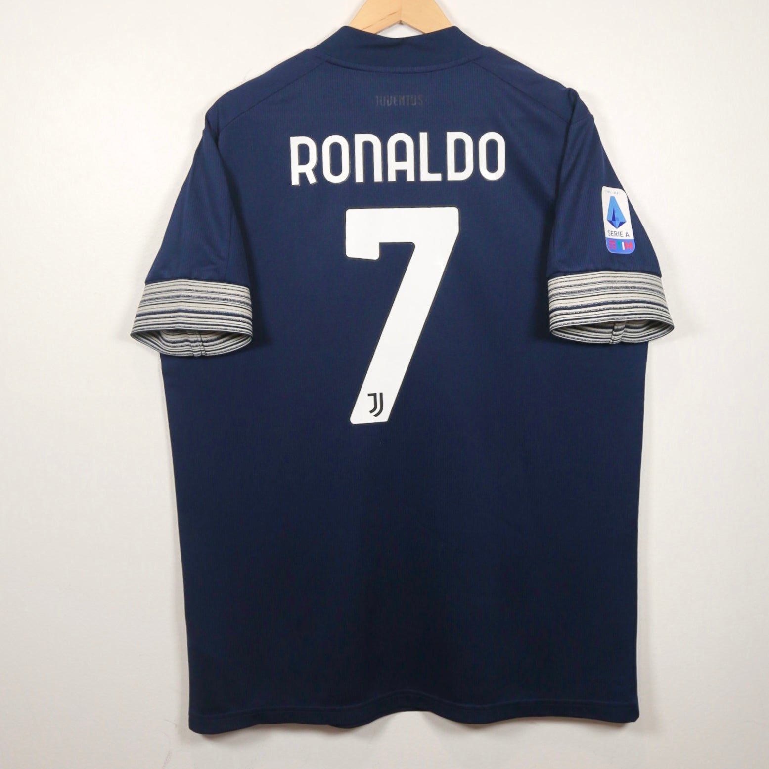 Juventus 20/21 Away - Ronaldo - Size L